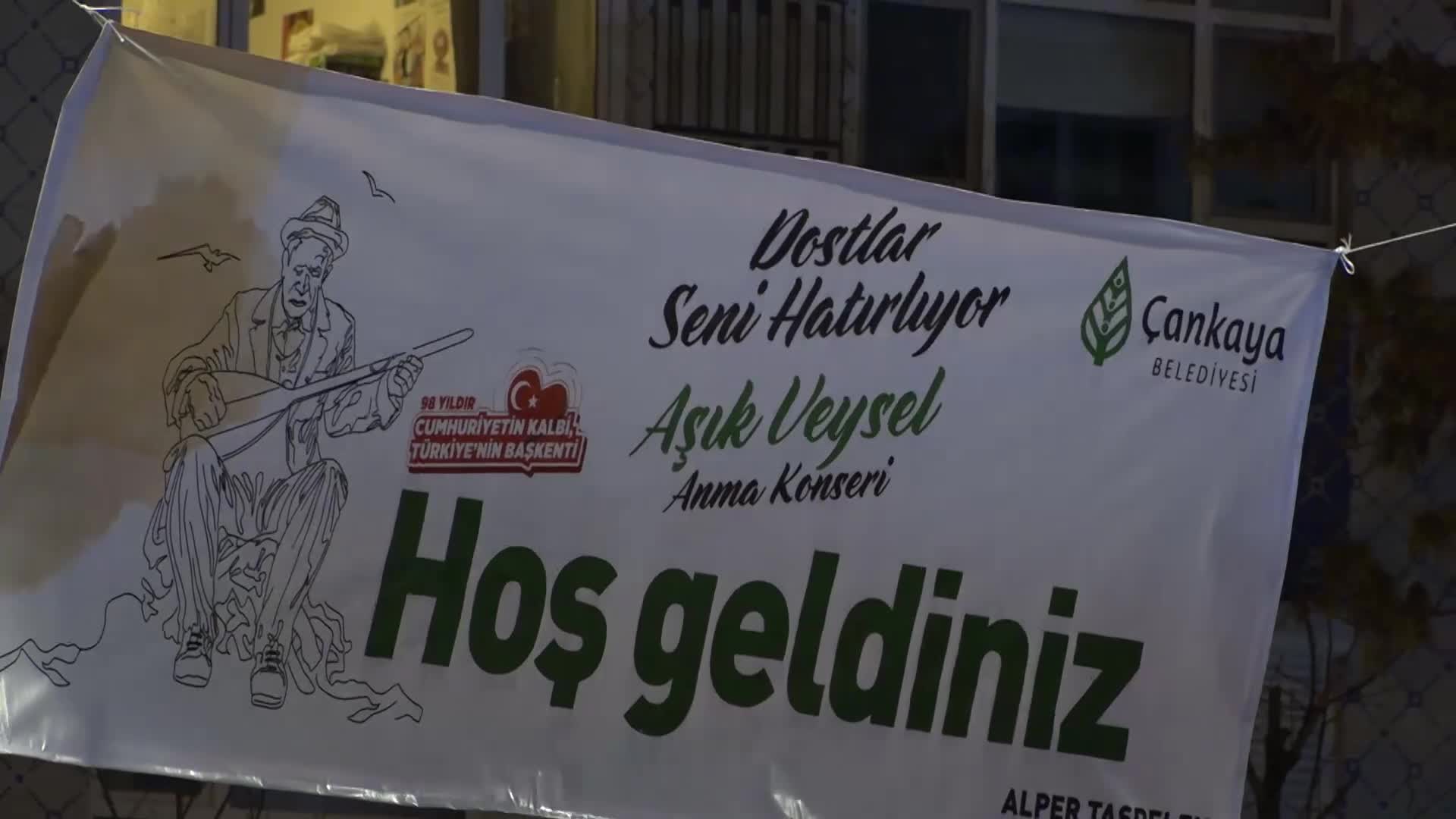 DOSTLARI BÜYÜK OZAN AŞIK VEYSEL'İ ANDI