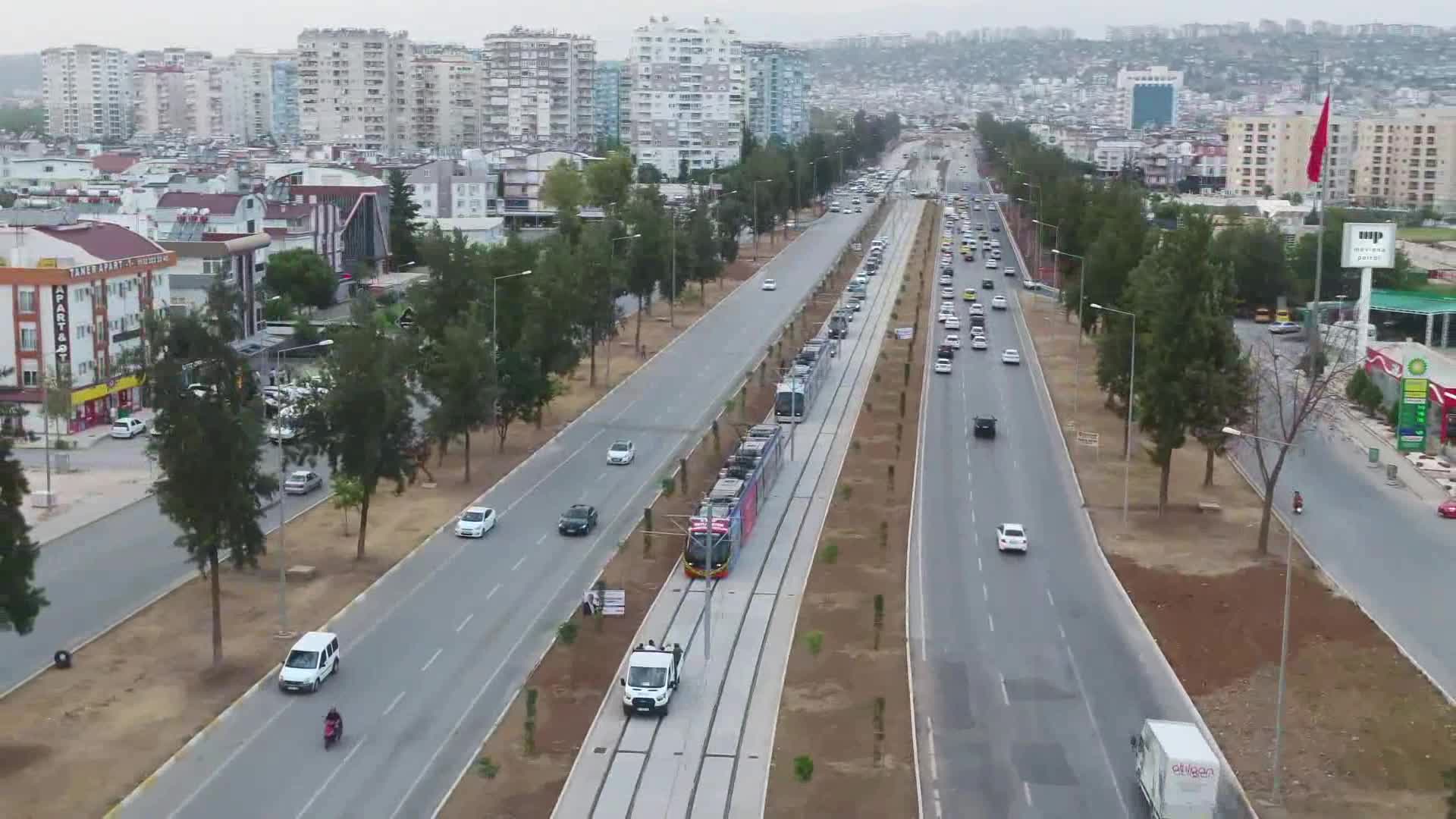 ANTALYA'DA 3. ETAP RAYLI SİSTEM SEFERLERİ BAŞLADI
