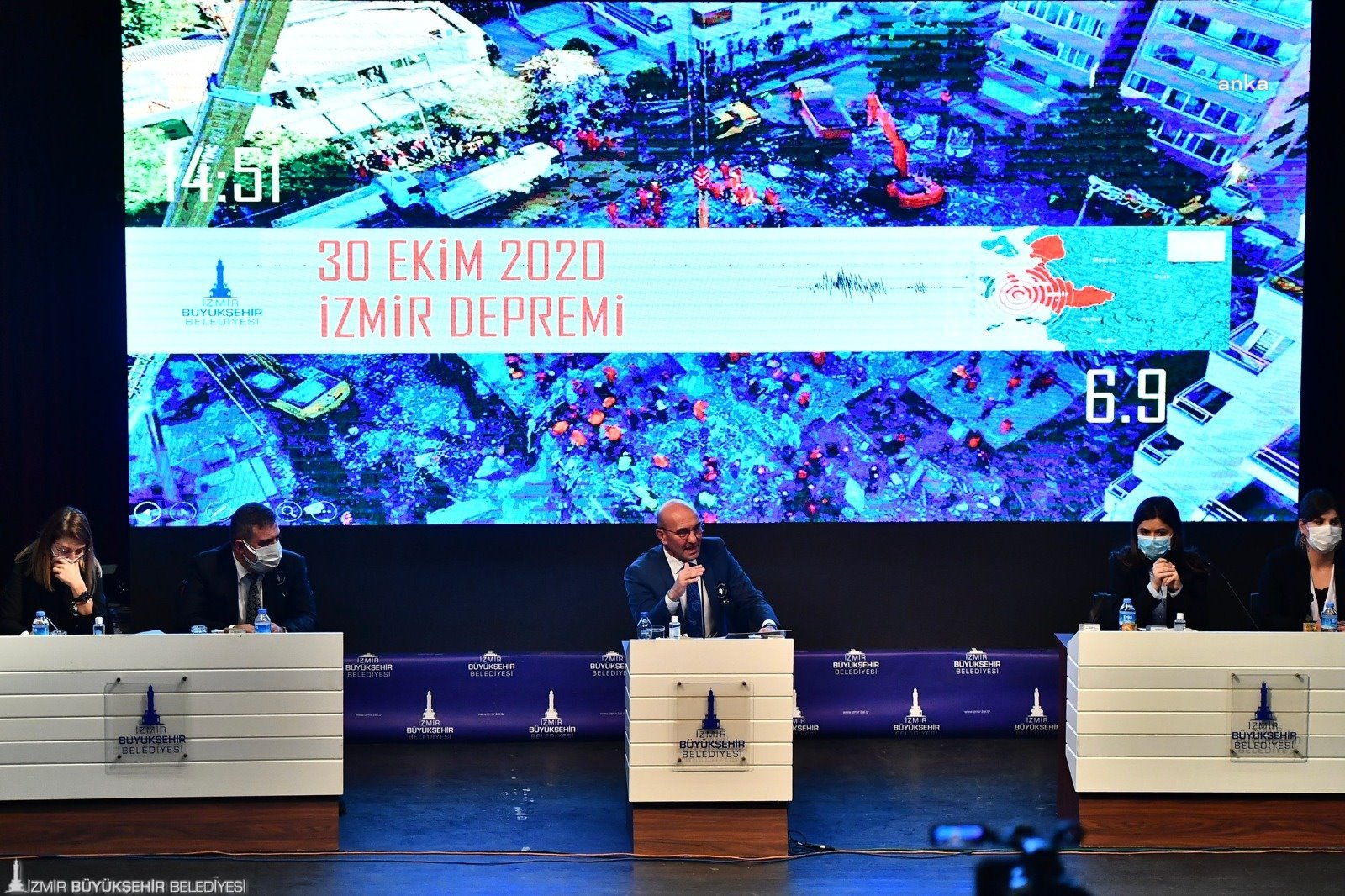 İZMİR DEPREMİ’NİN YIL DÖNÜMÜNDE BAŞKAN TUNÇ SOYER’DEN DURUM RAPORU