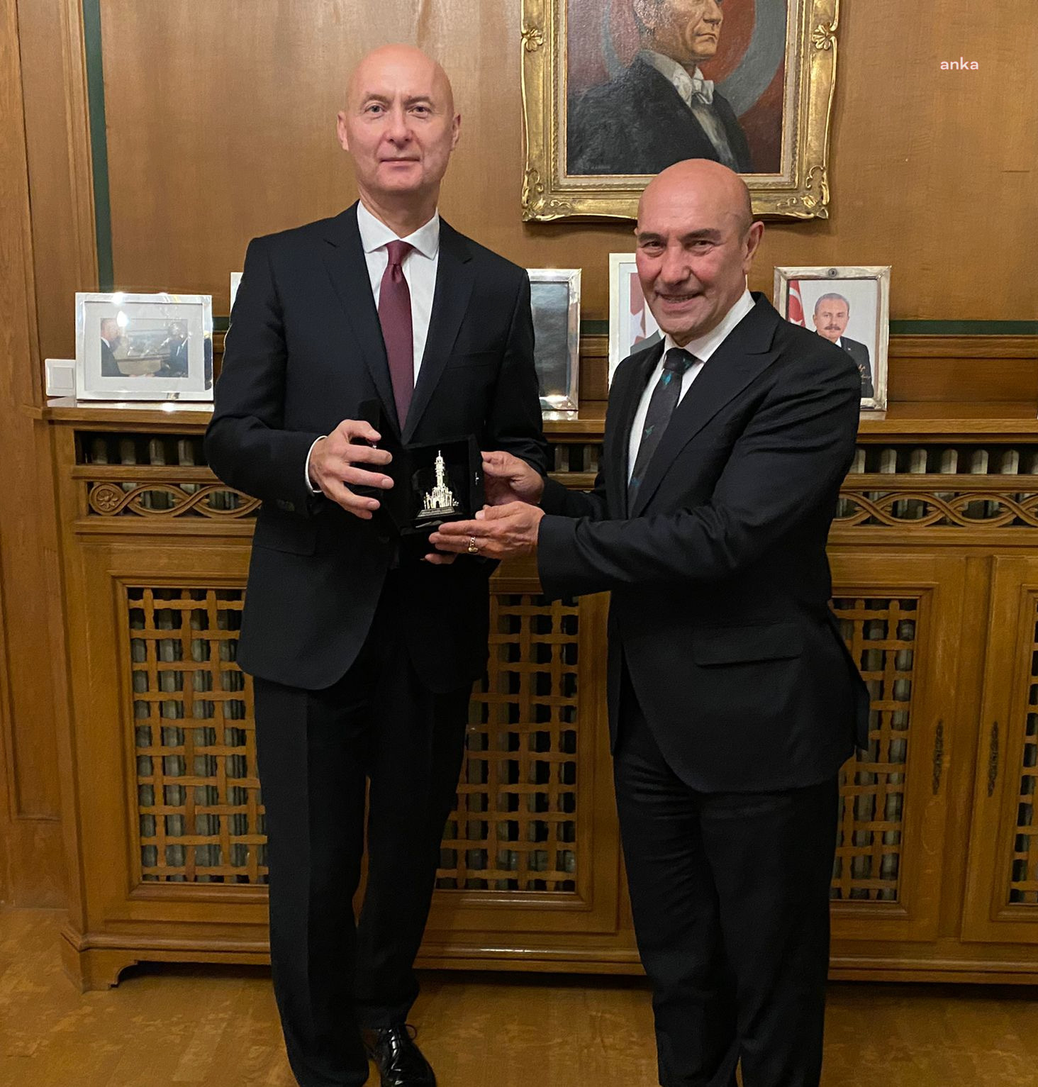 BAŞKAN SOYER STRAZBURG’DA KONUŞTU: “SOSYAL DEMOKRASİNİN TANIMINI GÜNCELLEMELİYİZ”