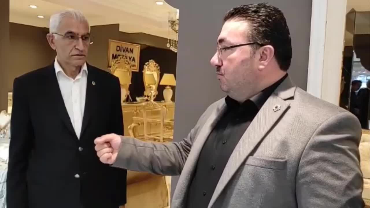 İSTANBULLU MOBİLYACI: "SABAH KALKIYORUZ ZAM, AKŞAM KALKIYORUZ ZAM"