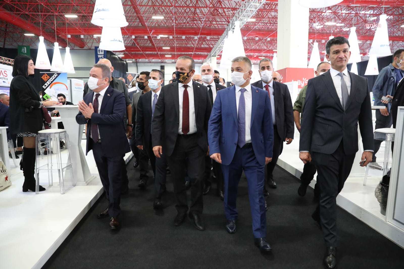 ANTALYA BÜYÜKŞEHİR BELEDİYE BAŞKANI BÖCEK TURİZM FUARINA KATILDI