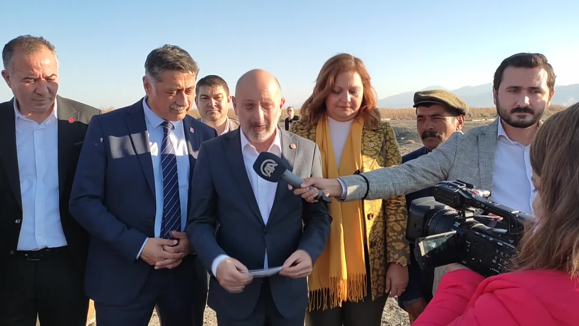 CHP’Lİ ÖZTUNÇ: “EBER GÖLÜ, KAYIK MEZARLIĞI HALİNE GELMİŞ”