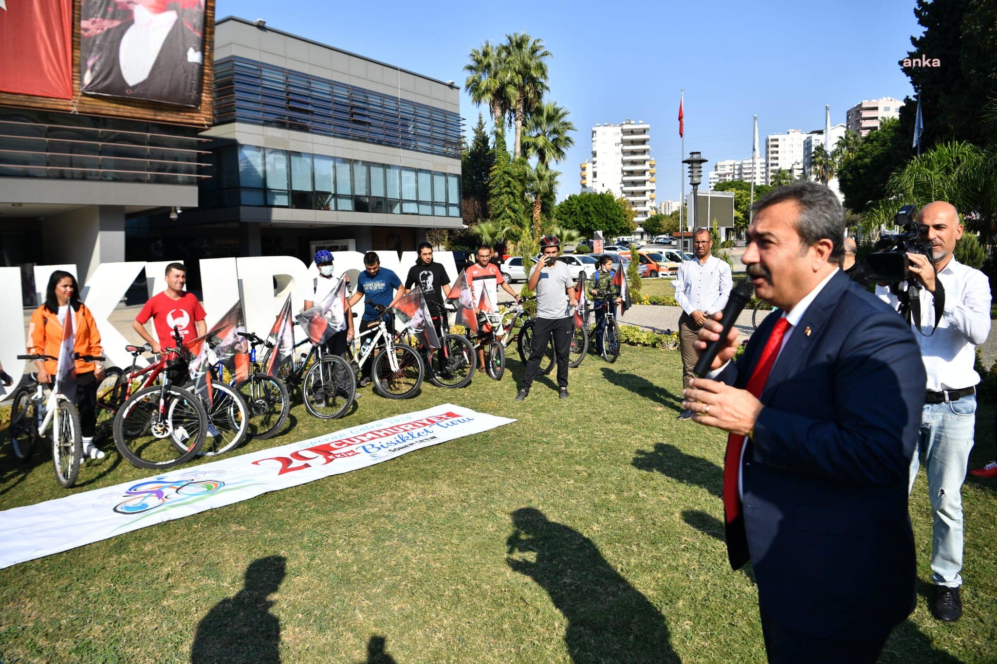 ÇUKUROVA'DA PEDALLAR CUMHURİYET İÇİN ÇEVRİLDİ