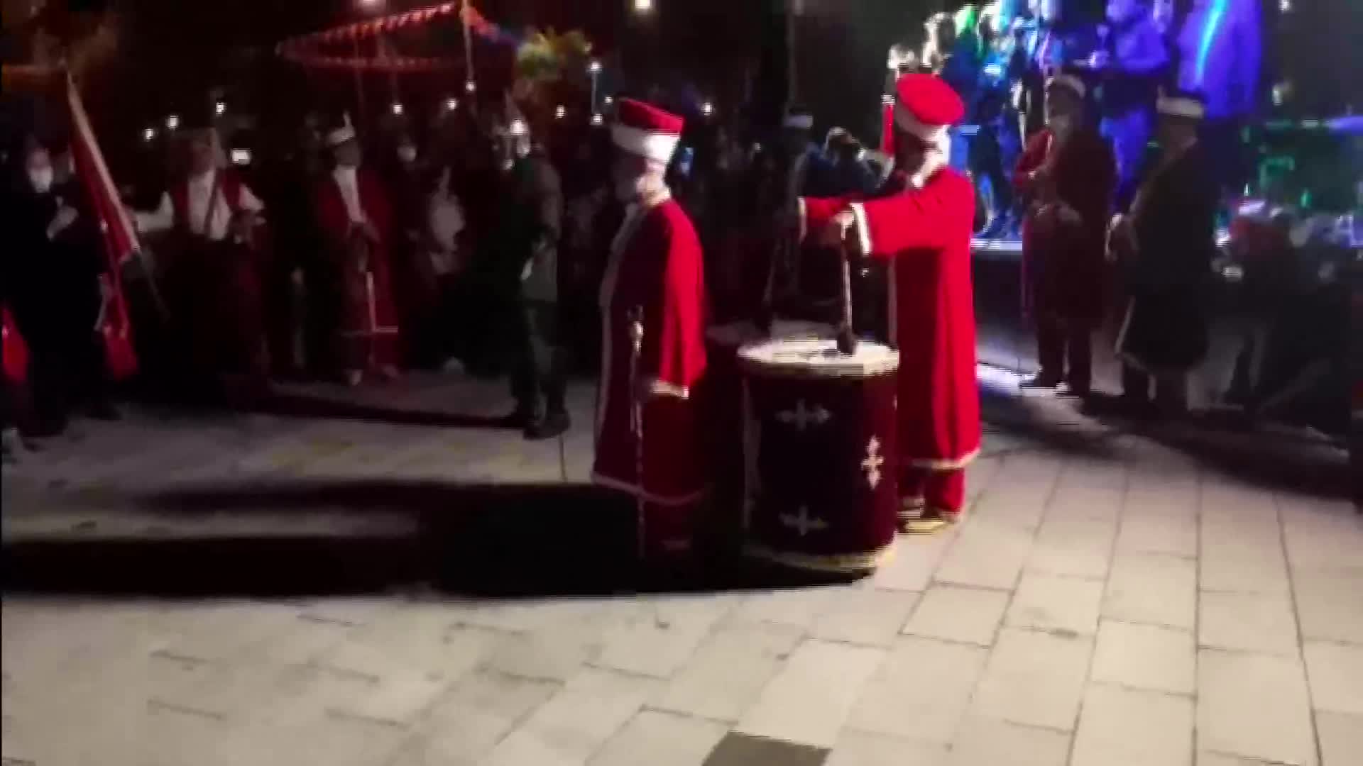 ZONGULDAK’TAKİ BAYRAM KUTLAMALARINDA VATANDAŞLAR, ATATÜRK’ÜN ANILMAMASINA TEPKİ GÖSTERDİ