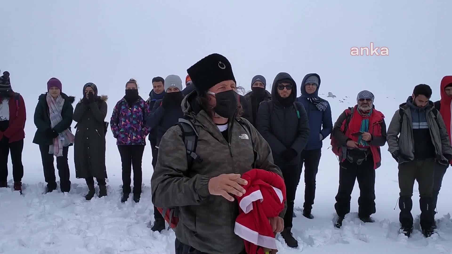 140 DAĞCI CUMHURİYET BAYRAMI'NI OVİT DAĞI'NIN ZİRVESİNDE KUTLADI