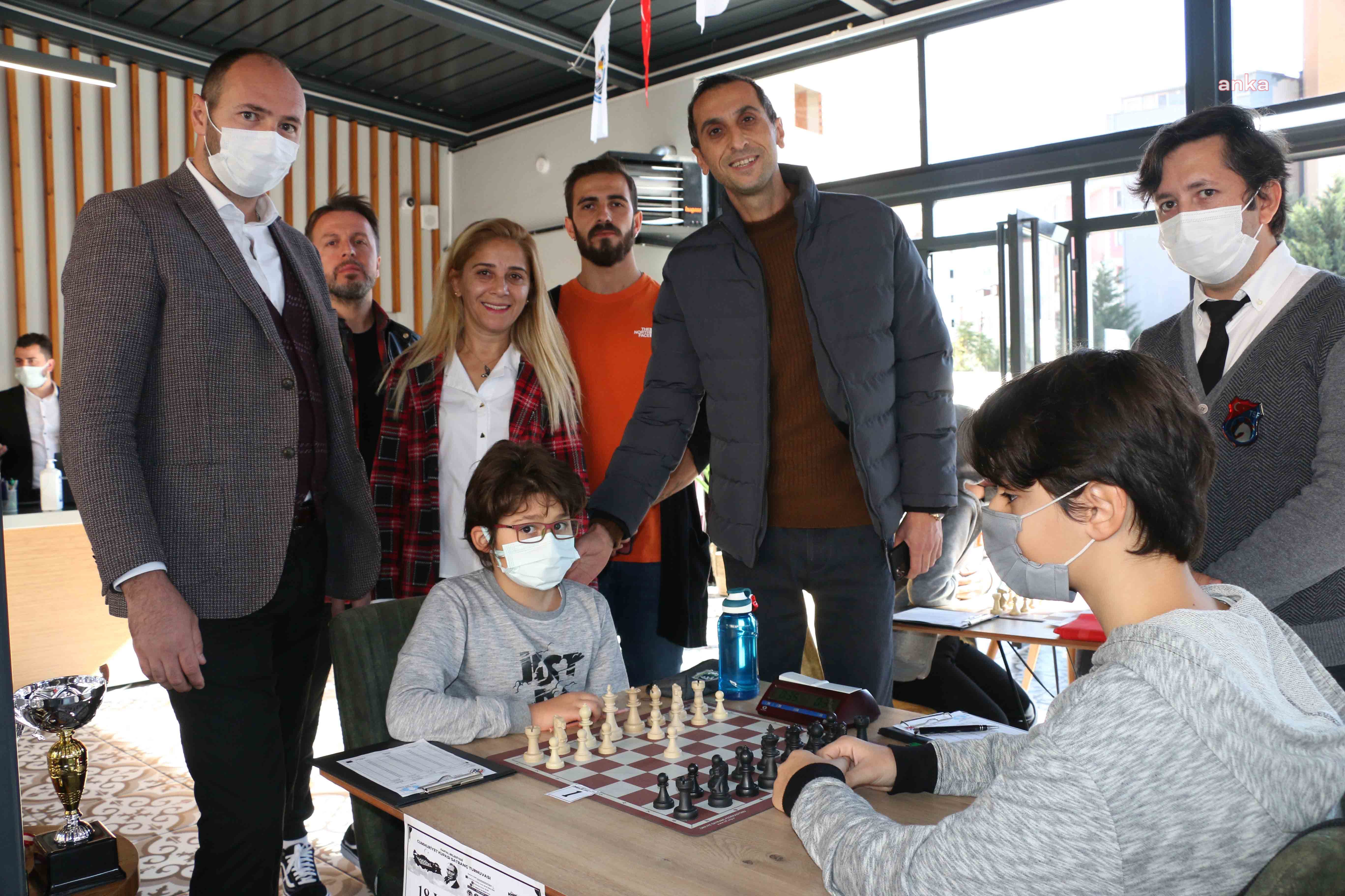 KARTAL BELEDİYESİ CUMHURİYET KUPASI SATRANÇ TURNUVASI SONA ERDİ