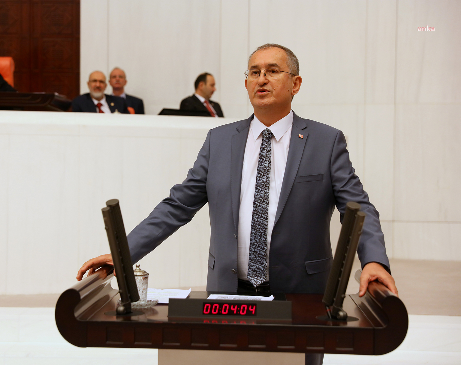 BAKAN PAKDEMİRLİ: "YANGIN SÖNDÜRME ENVANTERİNDE 3 AMFİBİK UÇAK VAR"