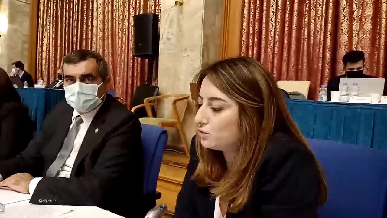 CHP'Lİ YÜCEER: "EĞİTİMİ, VAKIFLARLA BOĞDUNUZ, ENSAR'LA, TÜRGEV'LE, TÜGVA'YLA BOĞDUNUZ"