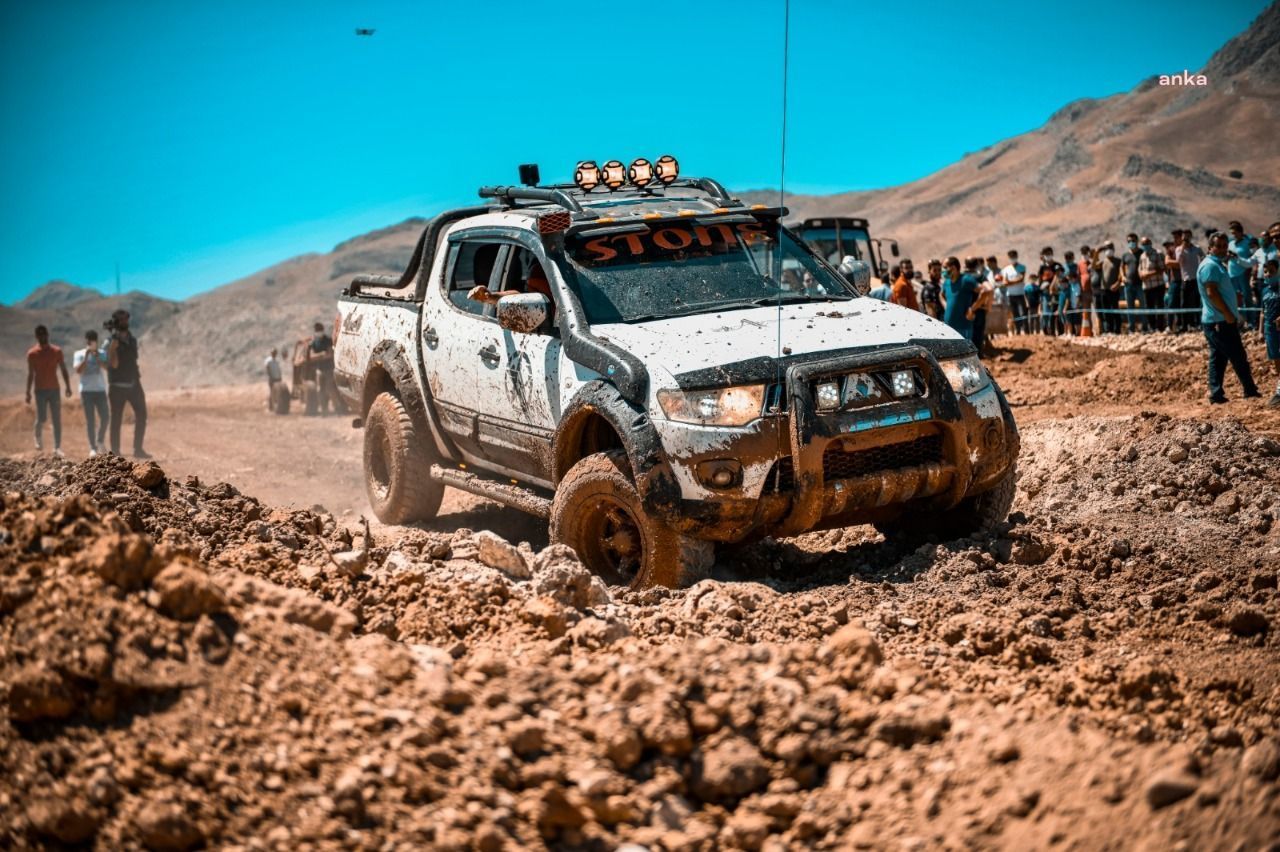 MENDERES’TE OFF ROAD RÜZGARI