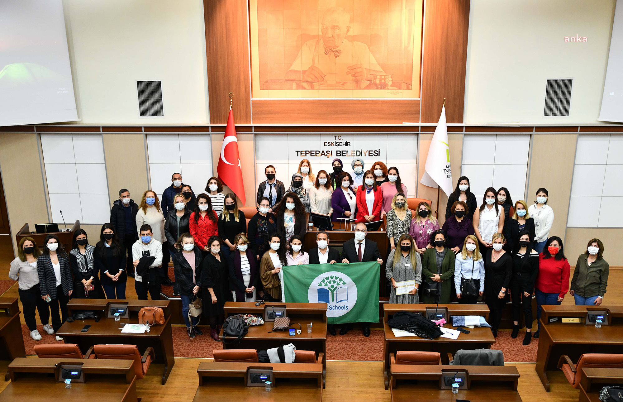 TEPEBAŞI'NDA EKO-OKULLAR PROJESİNİN YENİ DÖNEM İLK TOPLANTISI YAPILDI