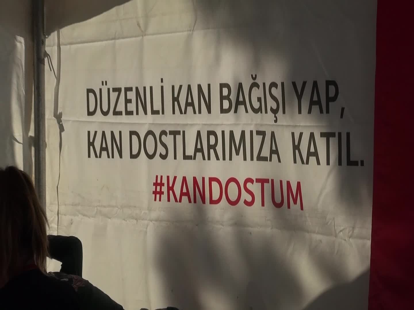 TARSUS BELEDİYESİ ÇALIŞANLARINDAN TÜRK KIZILAYI’NA KAN DESTEĞİ