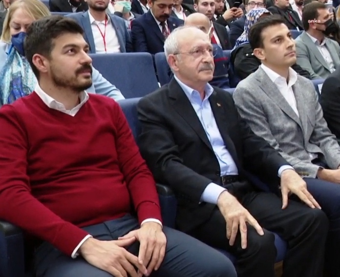 CHP'NİN YENİ GENÇLİK KOLLARI GENEL BAŞKANI GENÇOSMAN KİLLİK OLDU