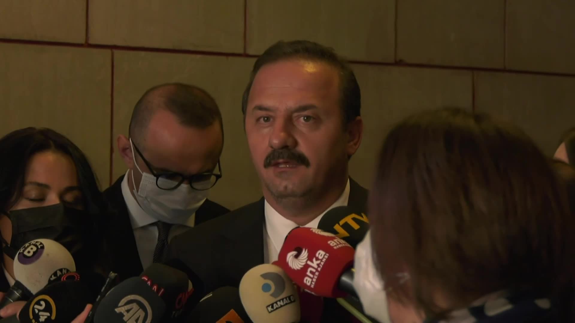 İYİ PARTİLİ AĞIRALİOĞLU: HATA YAPANLARINI ÖDÜLLENDİREN, BİZE İLKE HATIRLATAMAZ