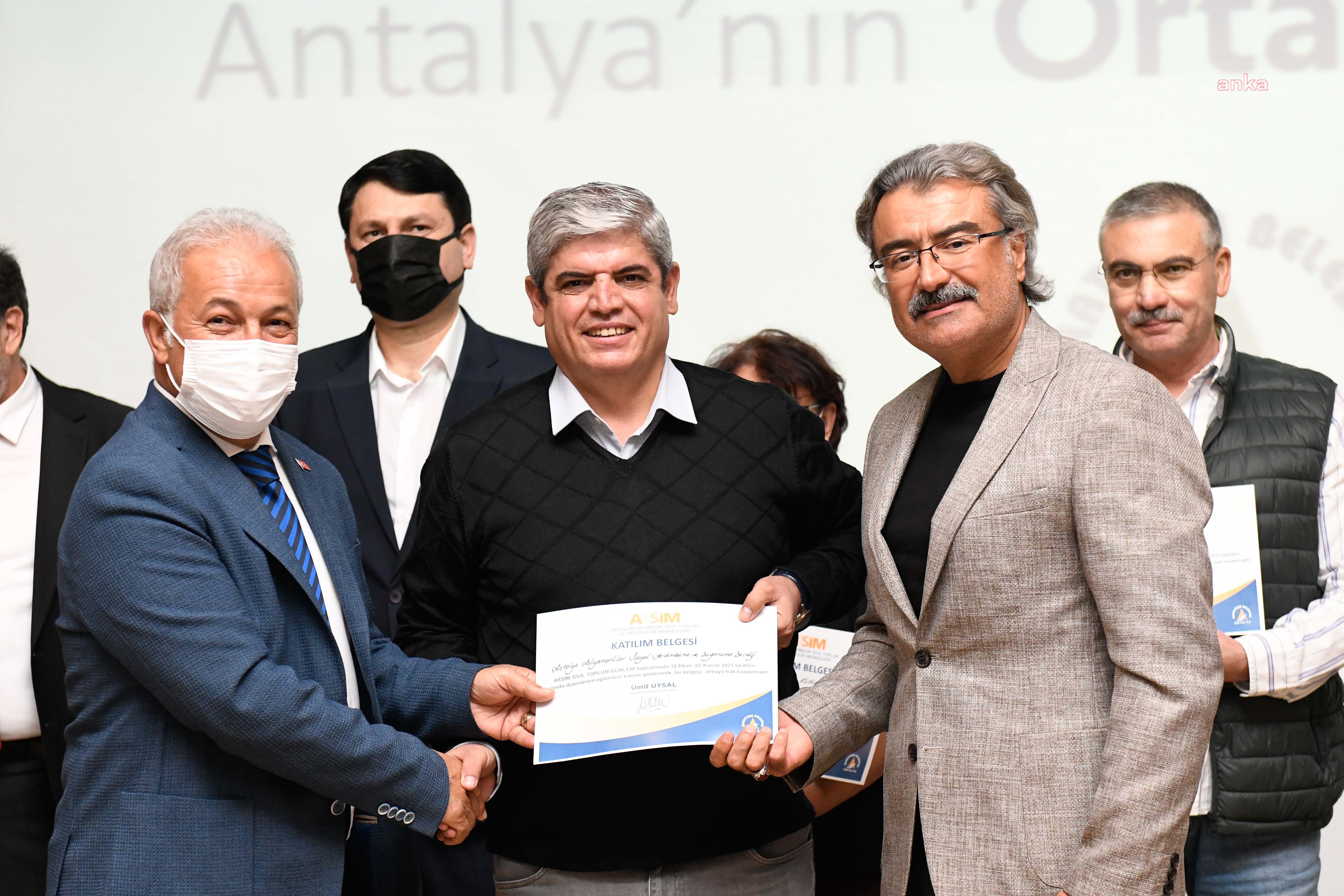 MURATPAŞA BELEDİYESİ'NİN SİVİL TOPLUM GÜNLERİ SONA ERDİ