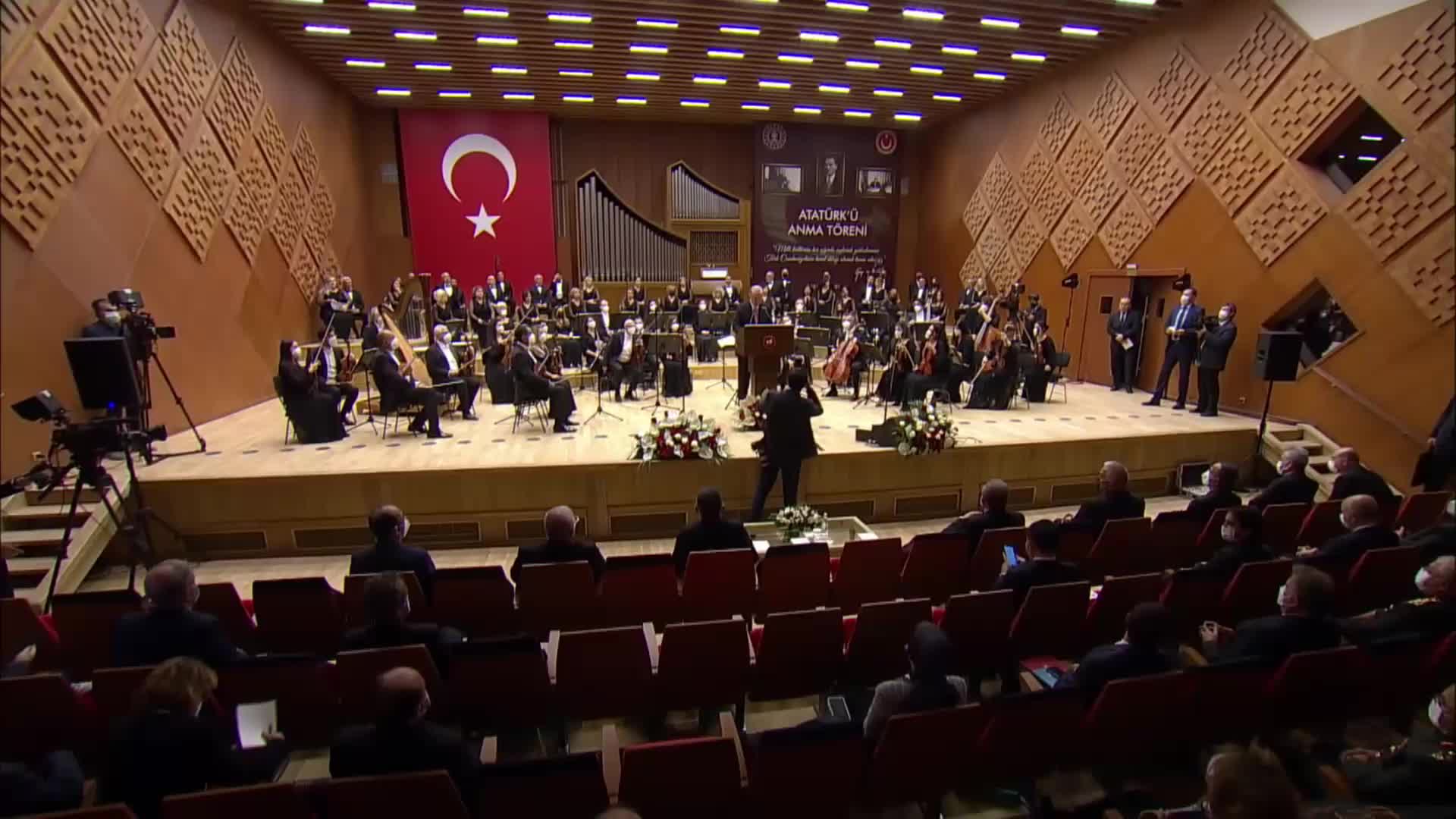 ERDOĞAN: "BU ÜLKEDE GAZİ'NİN MİRASINA SAHİP ÇIKAN BİRİSİ VARSA O DA BİZİZ"