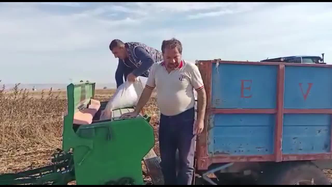GÜBRESİZ EKİM YAPAN YENİŞEHİR ZİRAAT ODASI BAŞKANI: "GÜBRENİN MAALİYETİ DÖNÜM BAŞINA 350 LİRA"