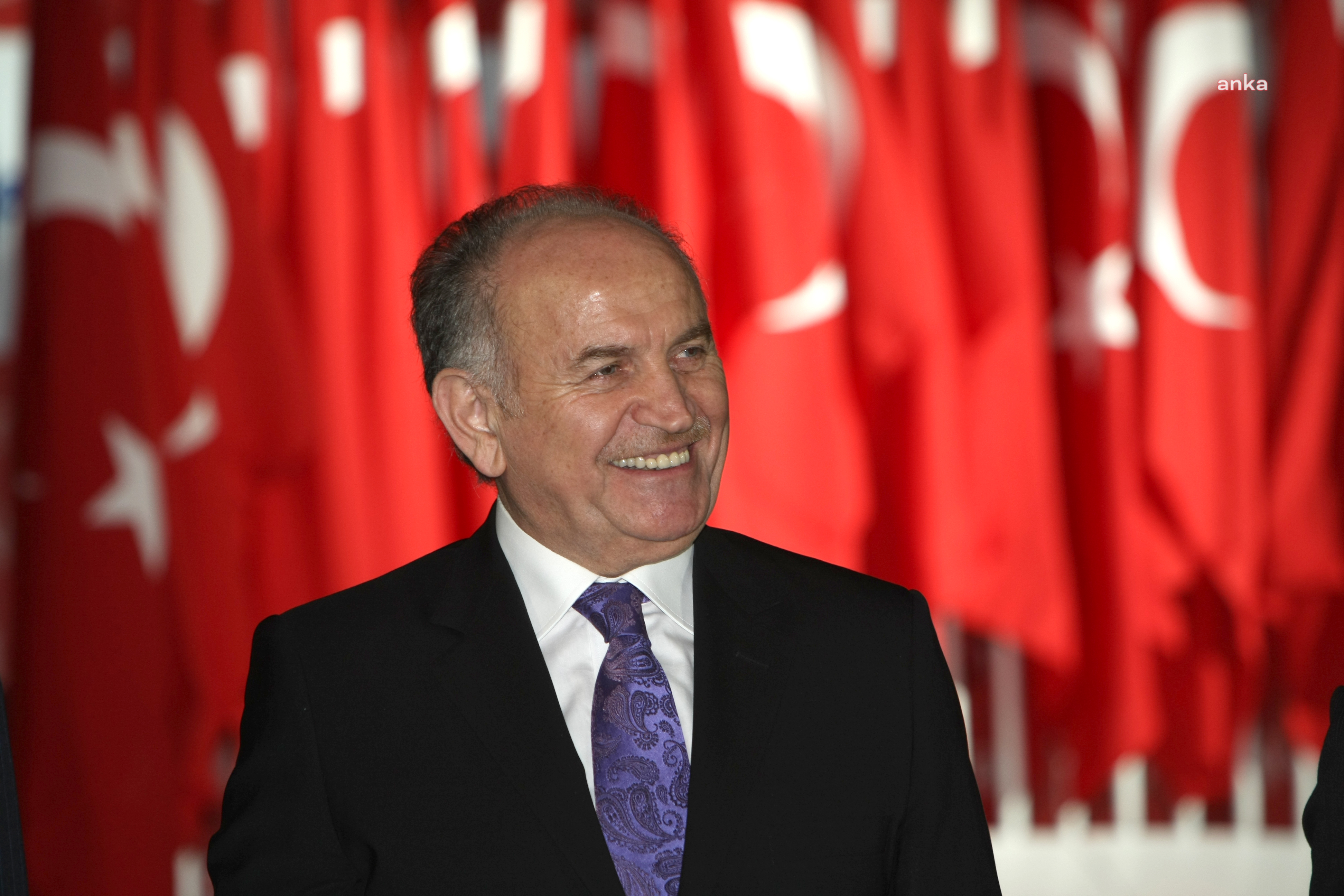 İBB MECLİSİ, KADİR TOPBAŞ'IN ADINI BAŞAKŞEHİR'DE BİR CADDEYE VERDİ