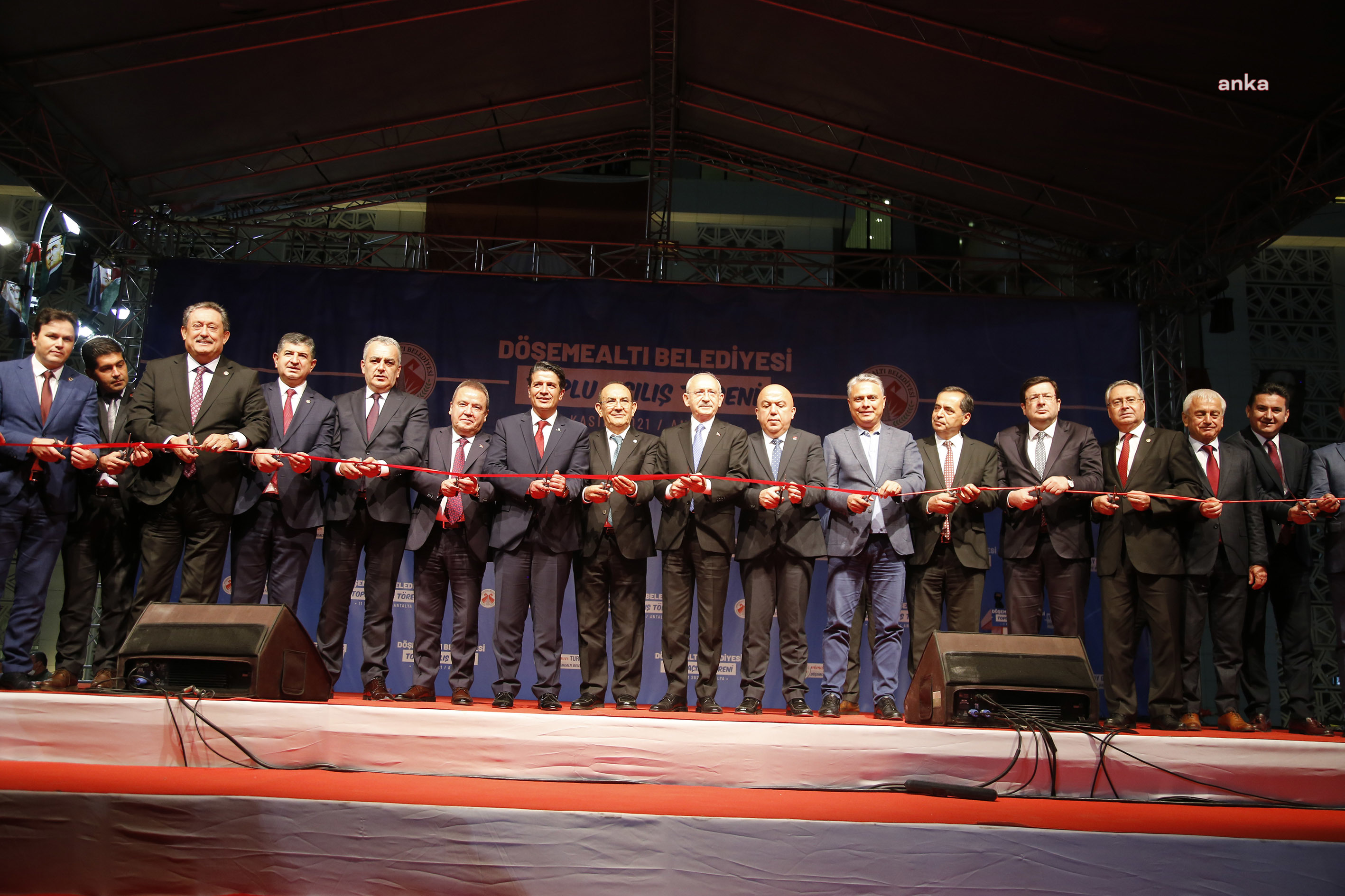 DÖŞEMELTI’NDA AÇILIŞ COŞKUSU