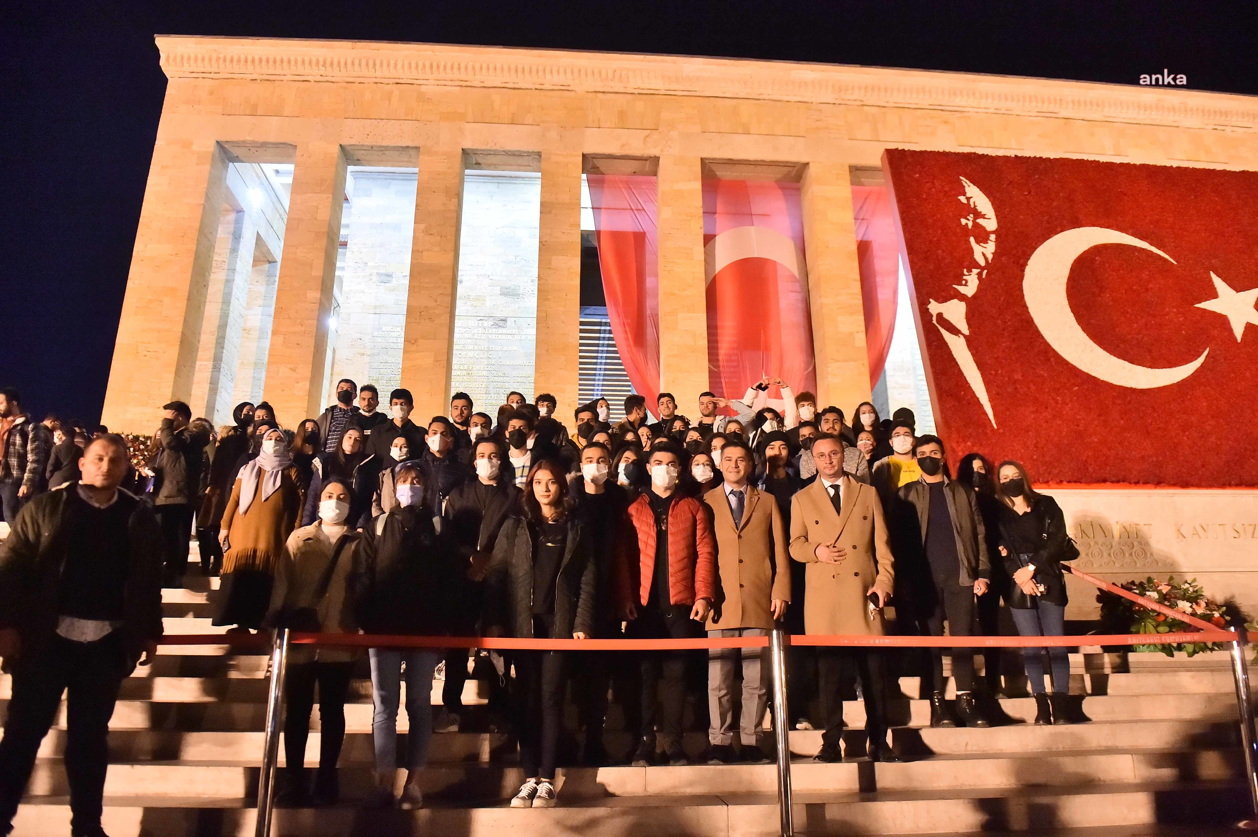 BAŞKENTLİLER, 10 KASIM HAFTASINDA,  BÜYÜKŞEHİR BELEDİYESİ'NİN EV SAHİPLİĞİNDE ATATÜRK’Ü ANDI
