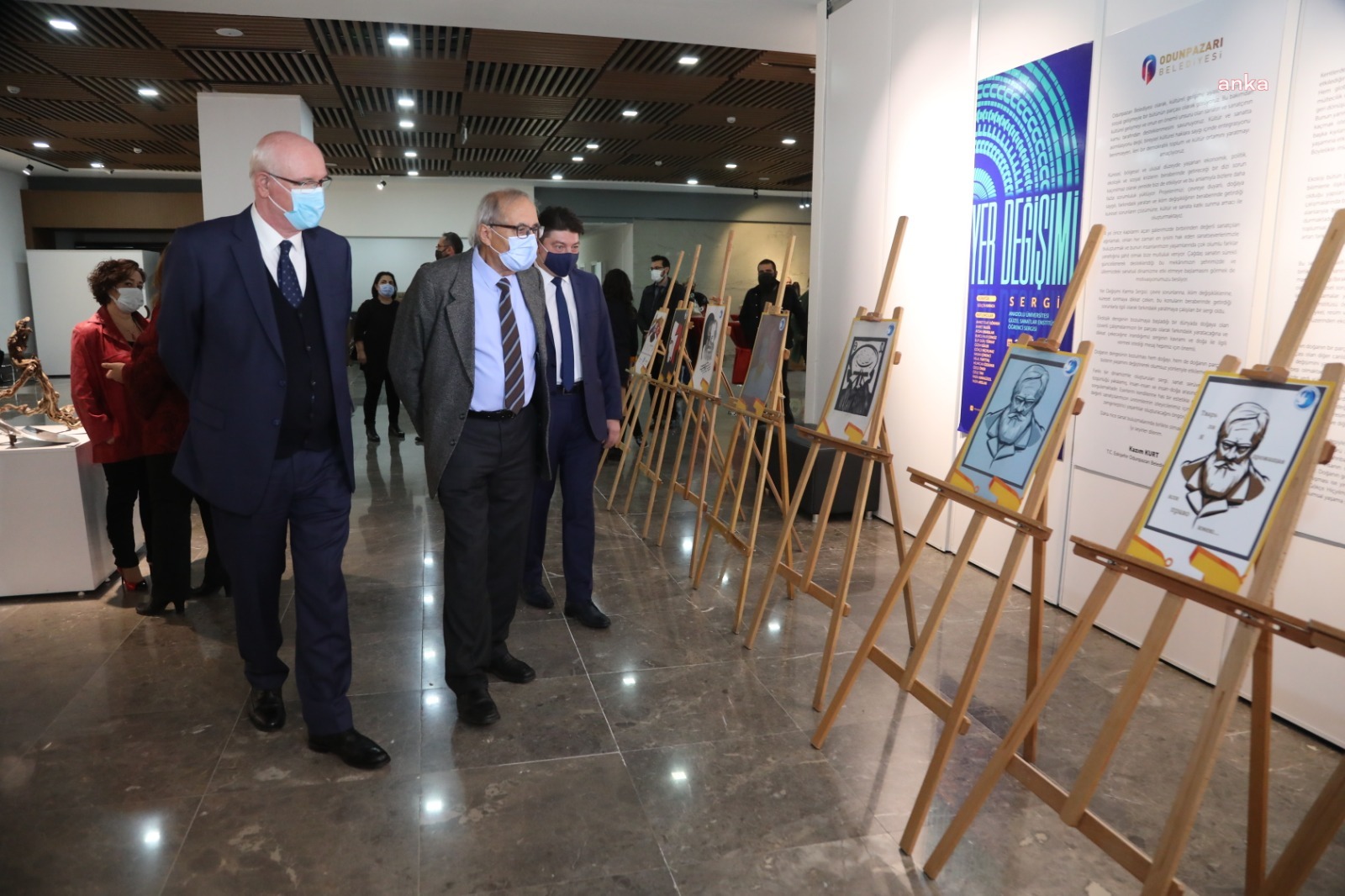 DOSTOYEVSKİ'NİN 200. DOĞUM YILI ODUNPAZARI'NDA KUTLANDI