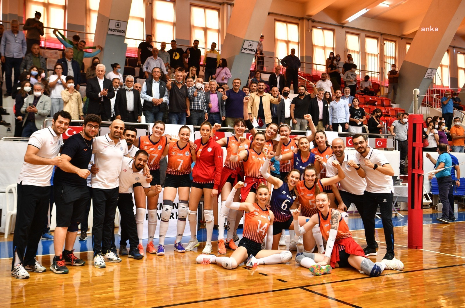 ÇUKUROVA BELEDİYESİ SPOR KULÜBÜ 6 MAÇTA 5 GALİBİYET ALDI
