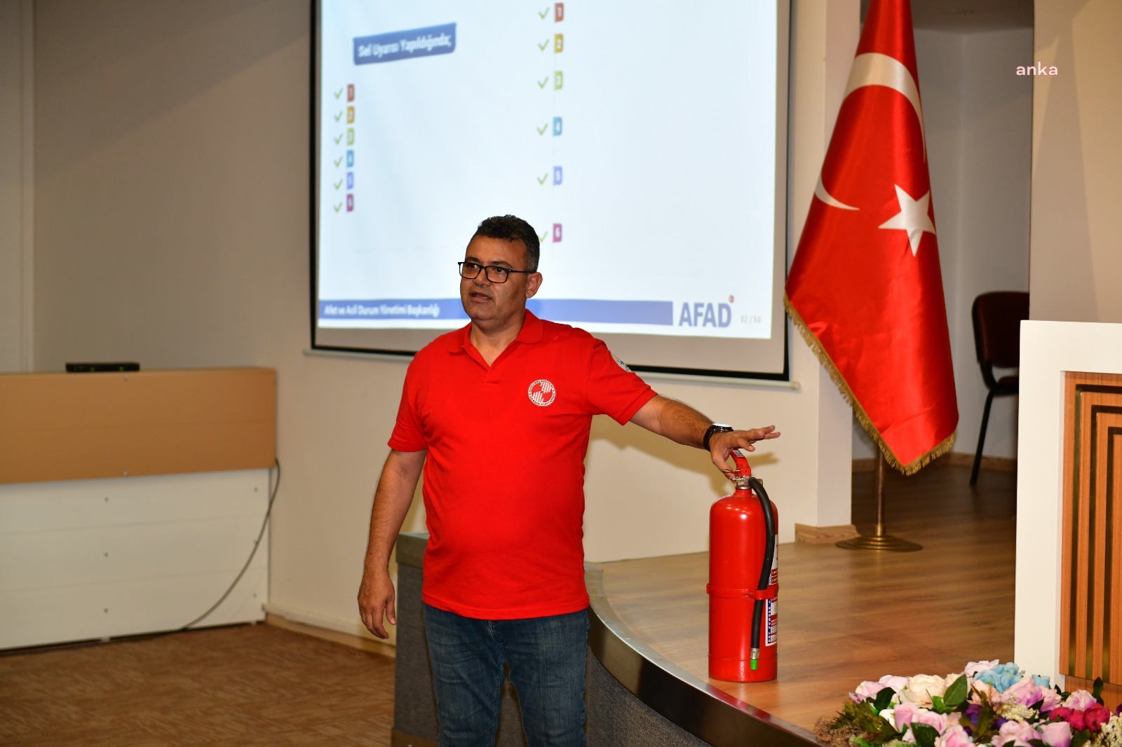 ÇİĞLİ DOĞAL AFETLERDE MAK EKİBİNE EMANET