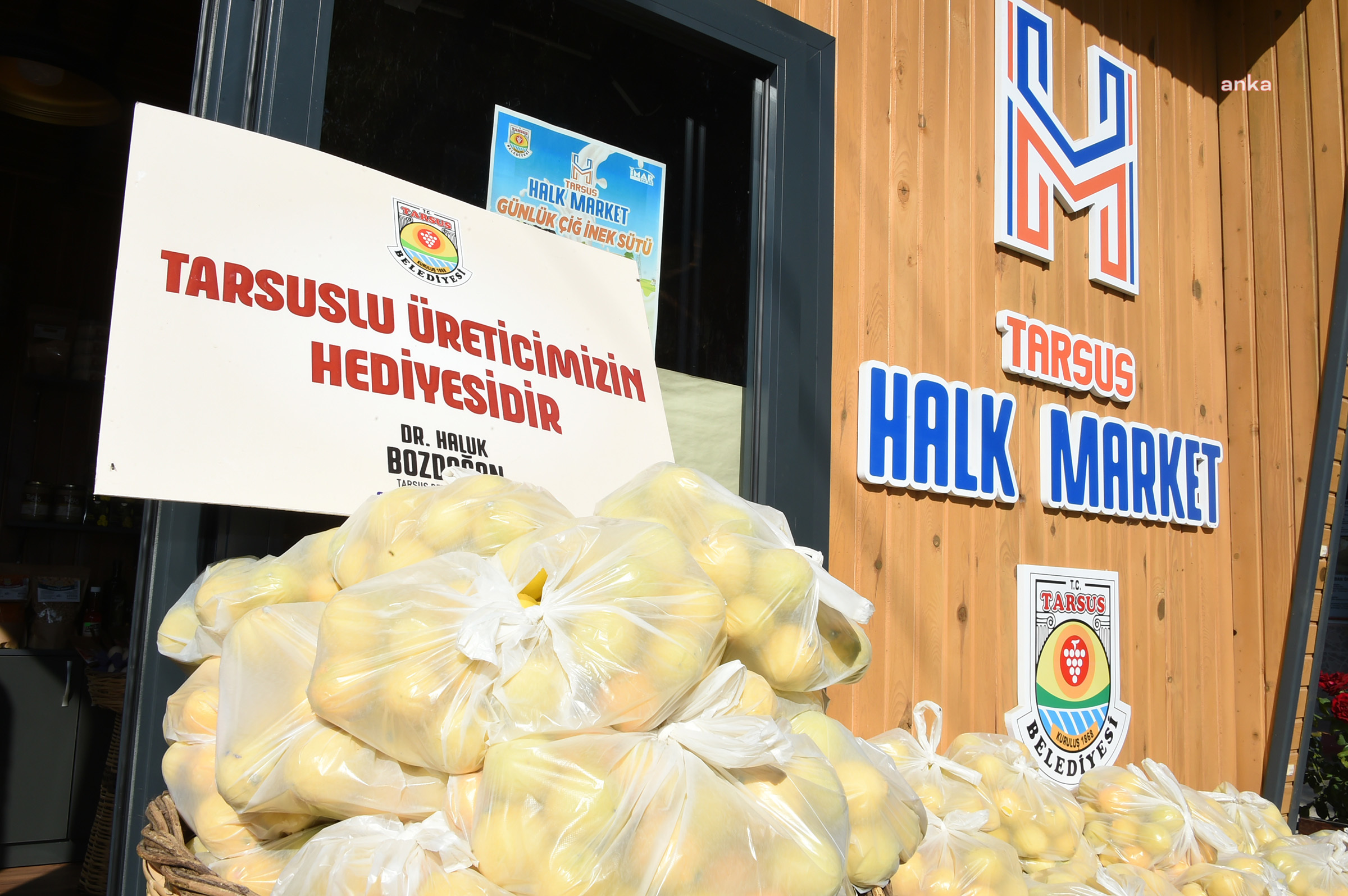 TARSUS BELEDİYESİ, İHTİYAÇ SAHİPLERİNE DESTEK OLMAYA DEVAM EDİYOR