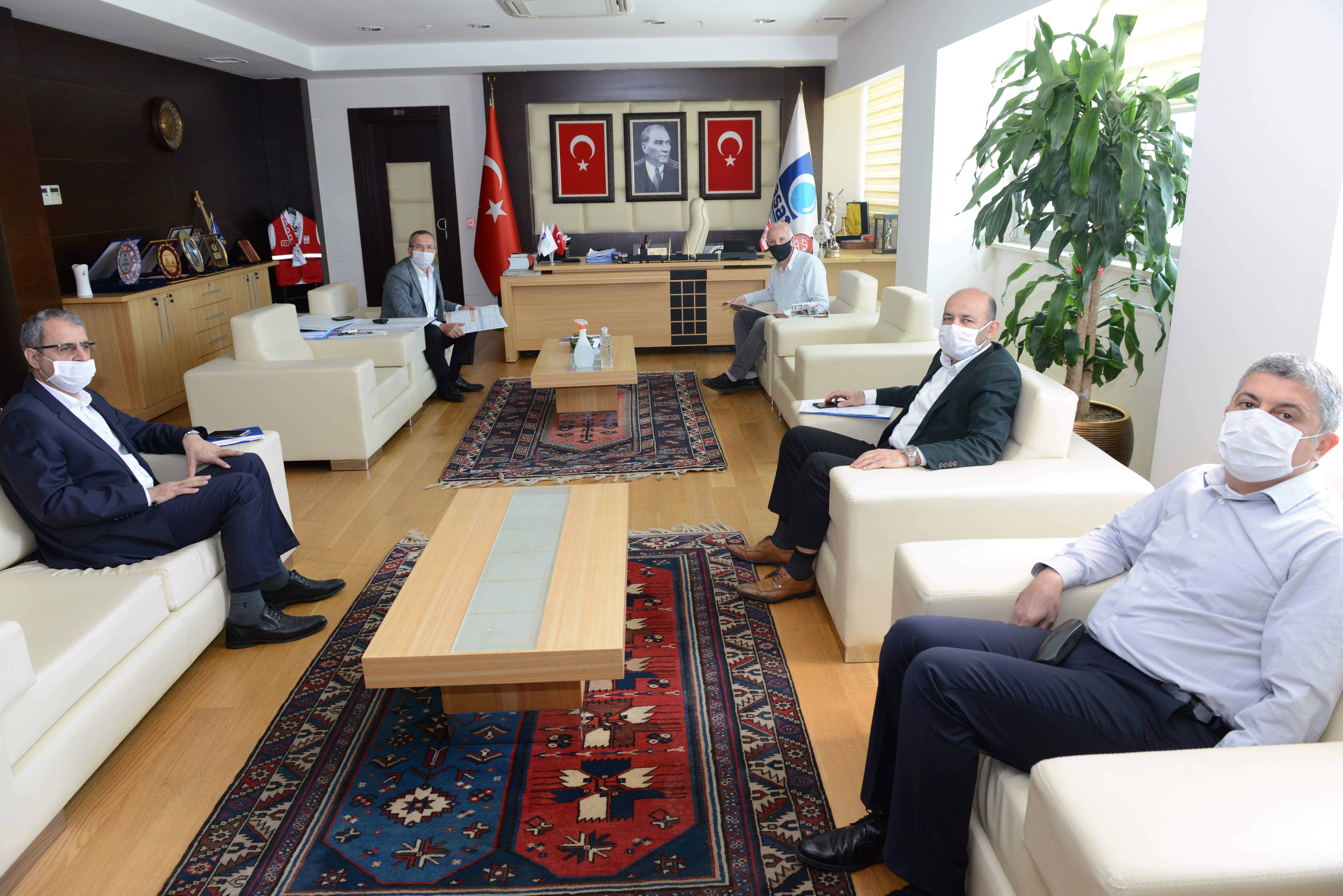 ANTALYA'DA SU FATURALARI İLE İLGİLİ ENDİŞELER GİDERİLDİ