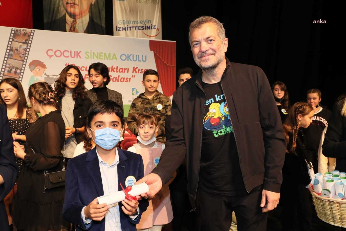 ÇOCUK SİNEMACILARIN FİLMLERİ İÇİN GALA GECESİ