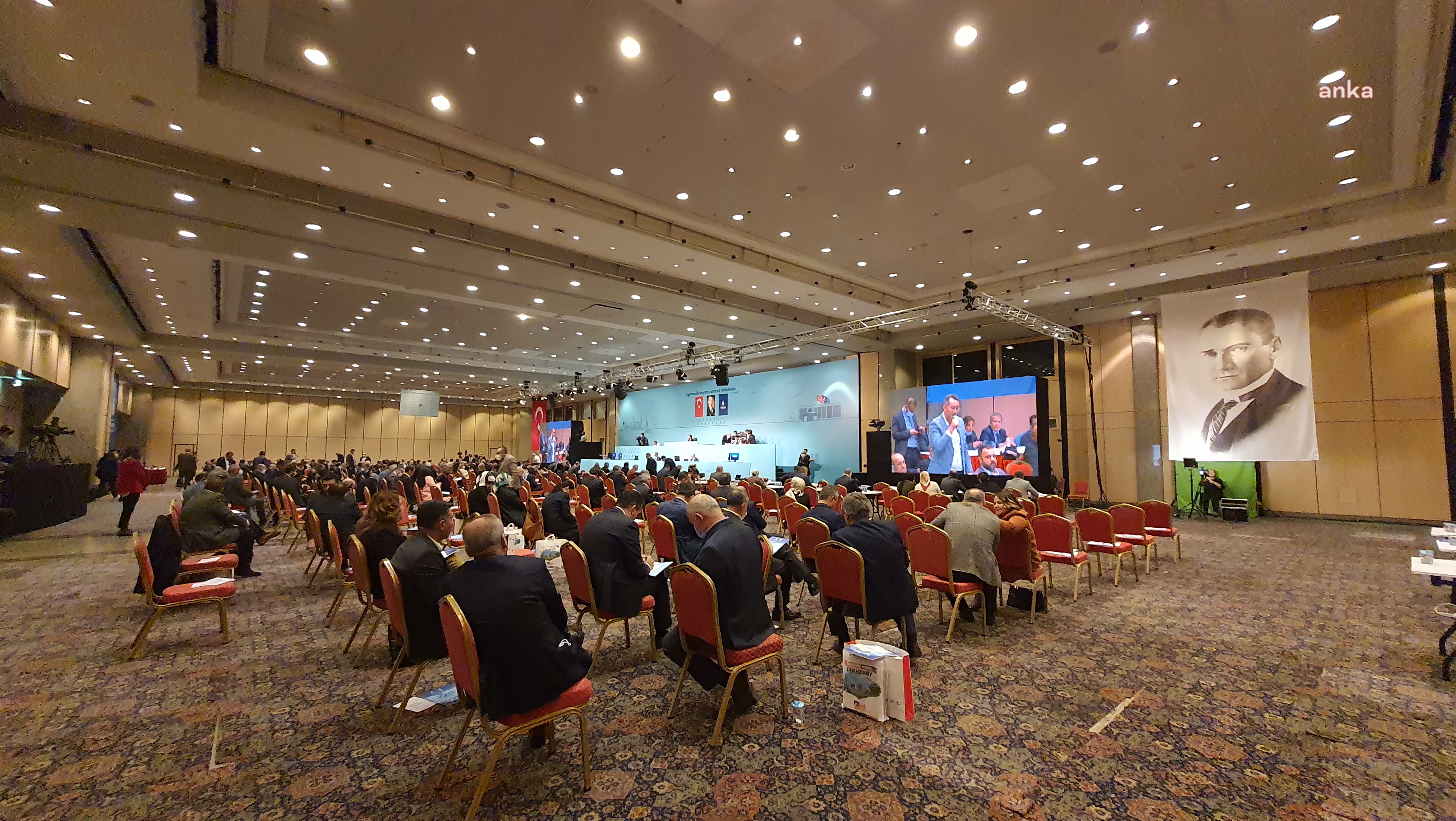 İBB MECLİSİ'NDE İLÇELERİN BÜTÇELERİ ONAYLANDI: EN YÜKSEK BÜTÇE ESENYURT BELEDİYESİ’NİN OLDU