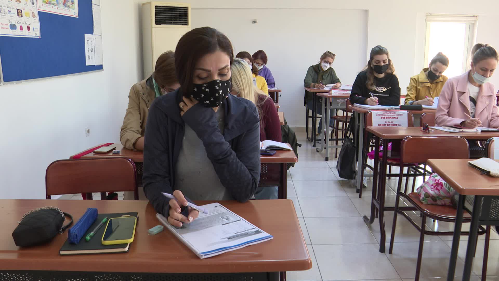 YABANCILAR TÜRKÇEYİ ATASEM'DE ÖĞRENİYOR