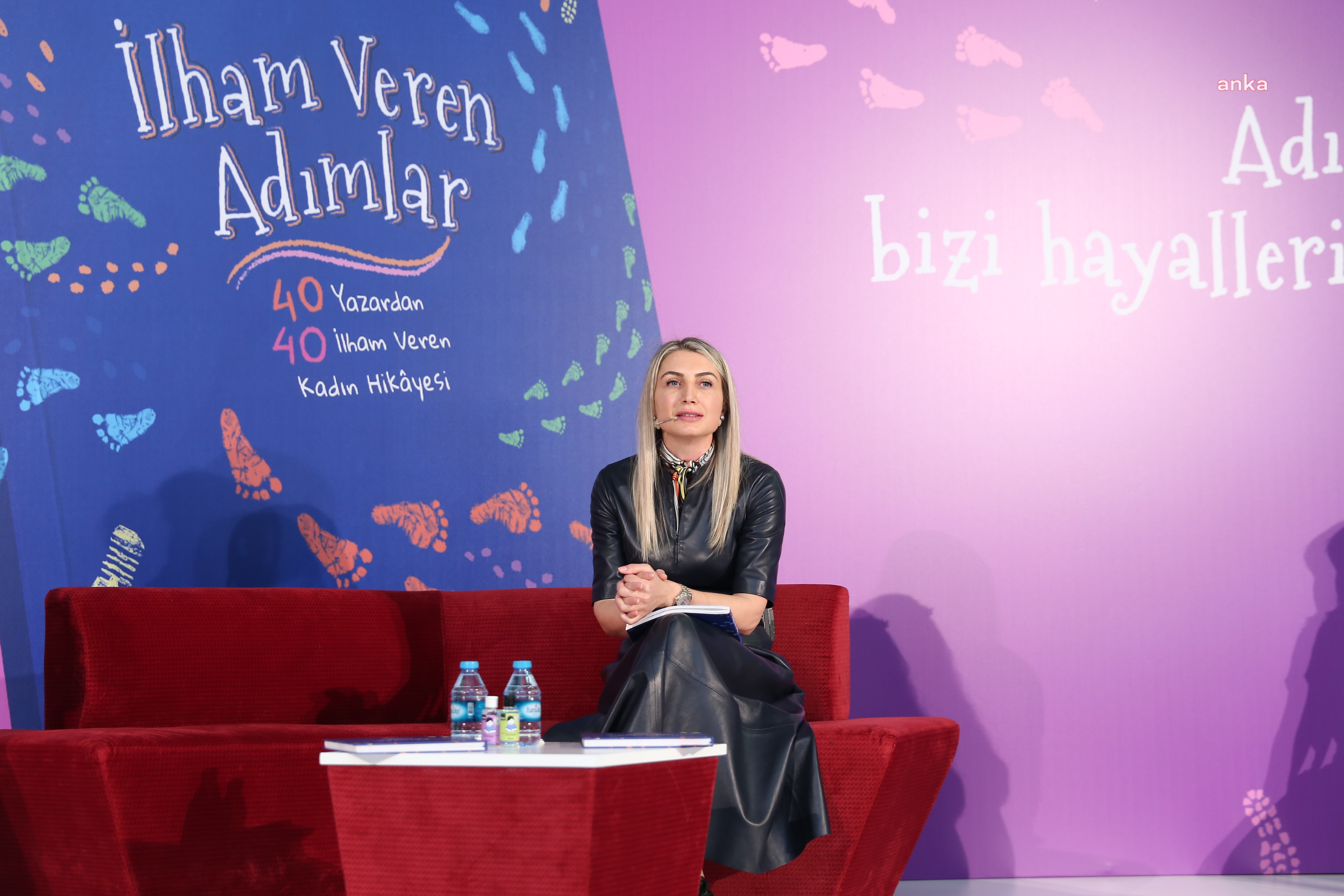 'BÜYÜT HAYALLERİNİ' PROJESİ İLE 300 KIZ ÖĞRENCİ BURS İMKANINA KAVUŞTU