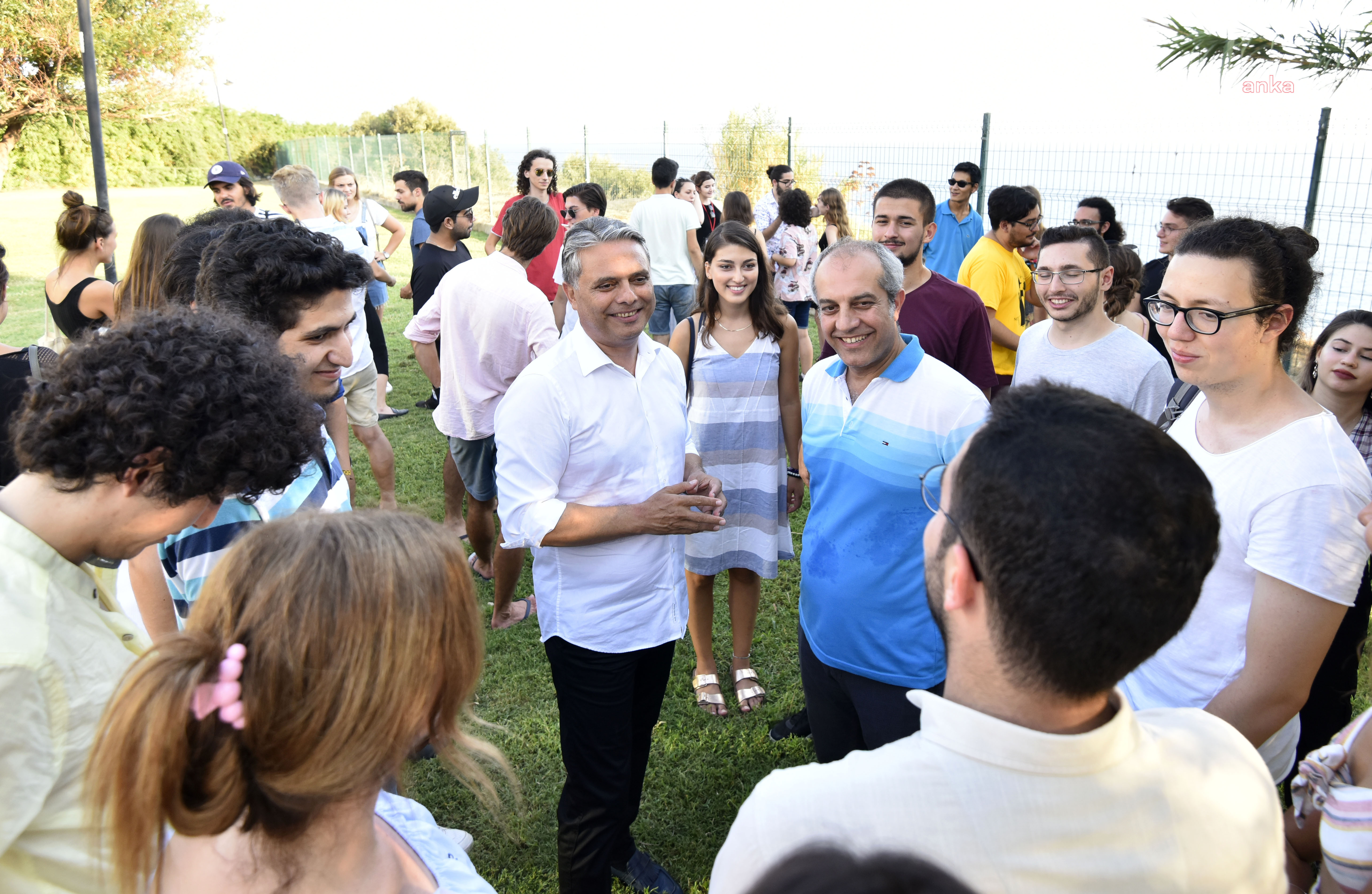MURATPAŞA BELEDİYESİ'NDEN ÖĞRENCİLERE DESTEK