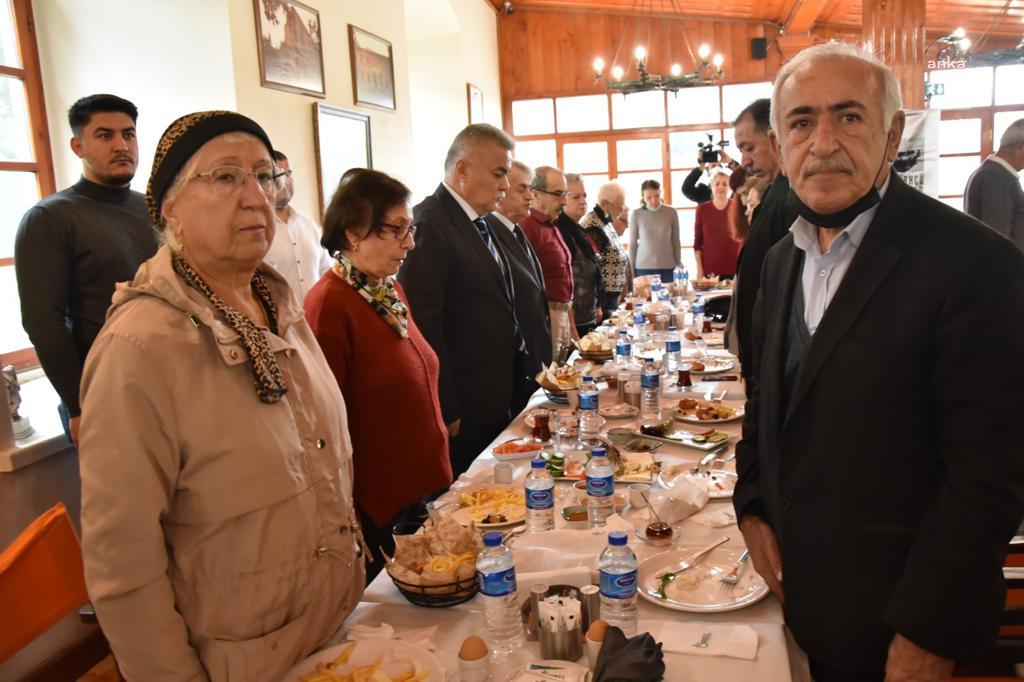 TORBALI BELEDİYE BAŞKANI TEKİN EMEKLİ ÖĞRETMENLERLE BULUŞTU