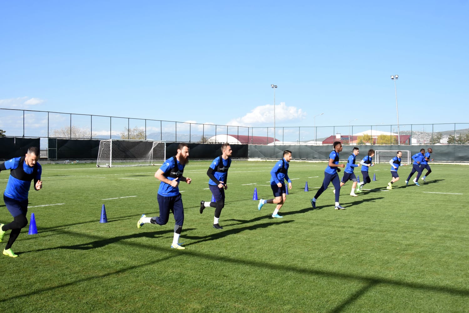 ERZURUMSPOR’DA 4’Ü OYUNCU 11 KİŞİNİN KORONAVİRÜS TESTİ POZİTİF ÇIKTI