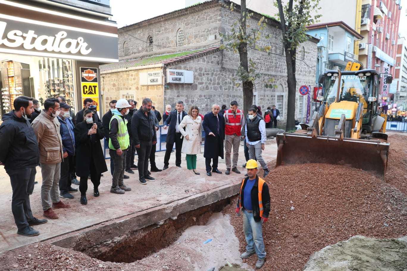 İZMİT BELEDİYE BAŞKANI HÜRRİYET, FETHİYE CADDESİ ÇALIŞMALARINI İNCELEDİ