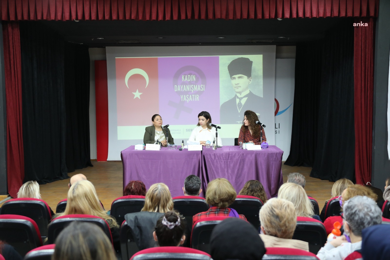 BAYRAKLI’DA “KADIN DAYANIŞMASI YAŞATIR" PANELİ