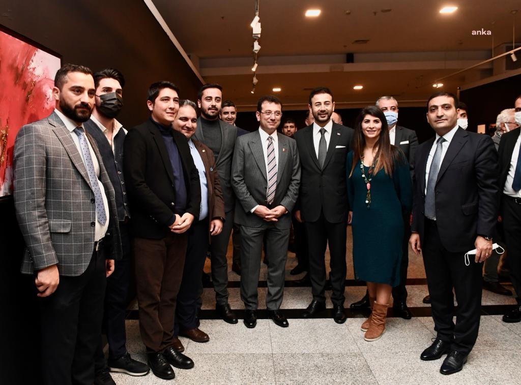 BEŞİKTAŞ’TA "HAYAT SENİNLE GÜZEL" SERGİSİ AÇILDI