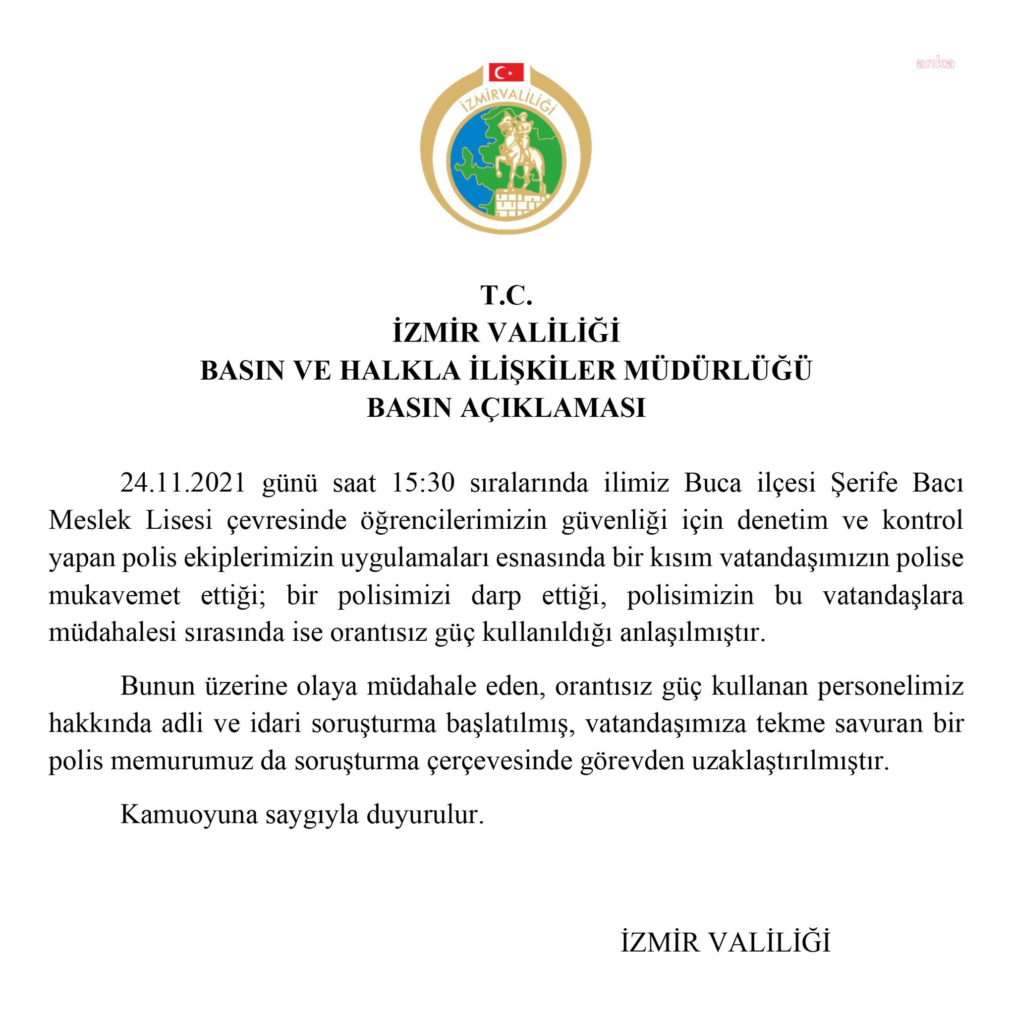İZMİR VALİLİĞİ: “VATANDAŞIMIZA TEKME SAVURAN POLİS GÖREVDEN UZAKLAŞTIRILMIŞTIR”