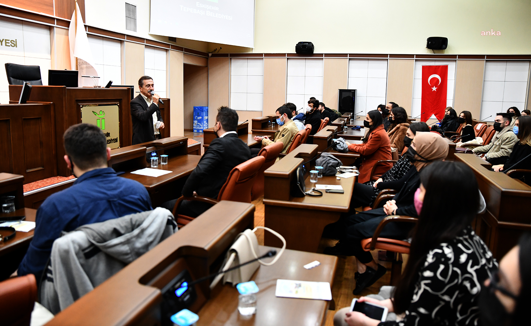 TEPEBAŞI BELEDİYE BAŞKANI MİMARLIK ÖĞRENCİLERİ İLE BULUŞTU