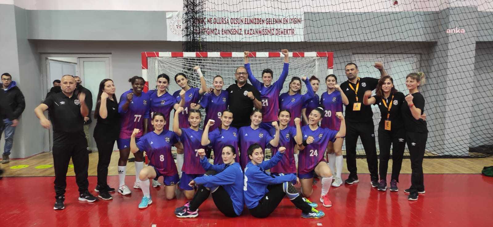 MSK KADIN HENTBOL TAKIMI YOZGAT DEPLASMANINDAN LİDER DÖNDÜ