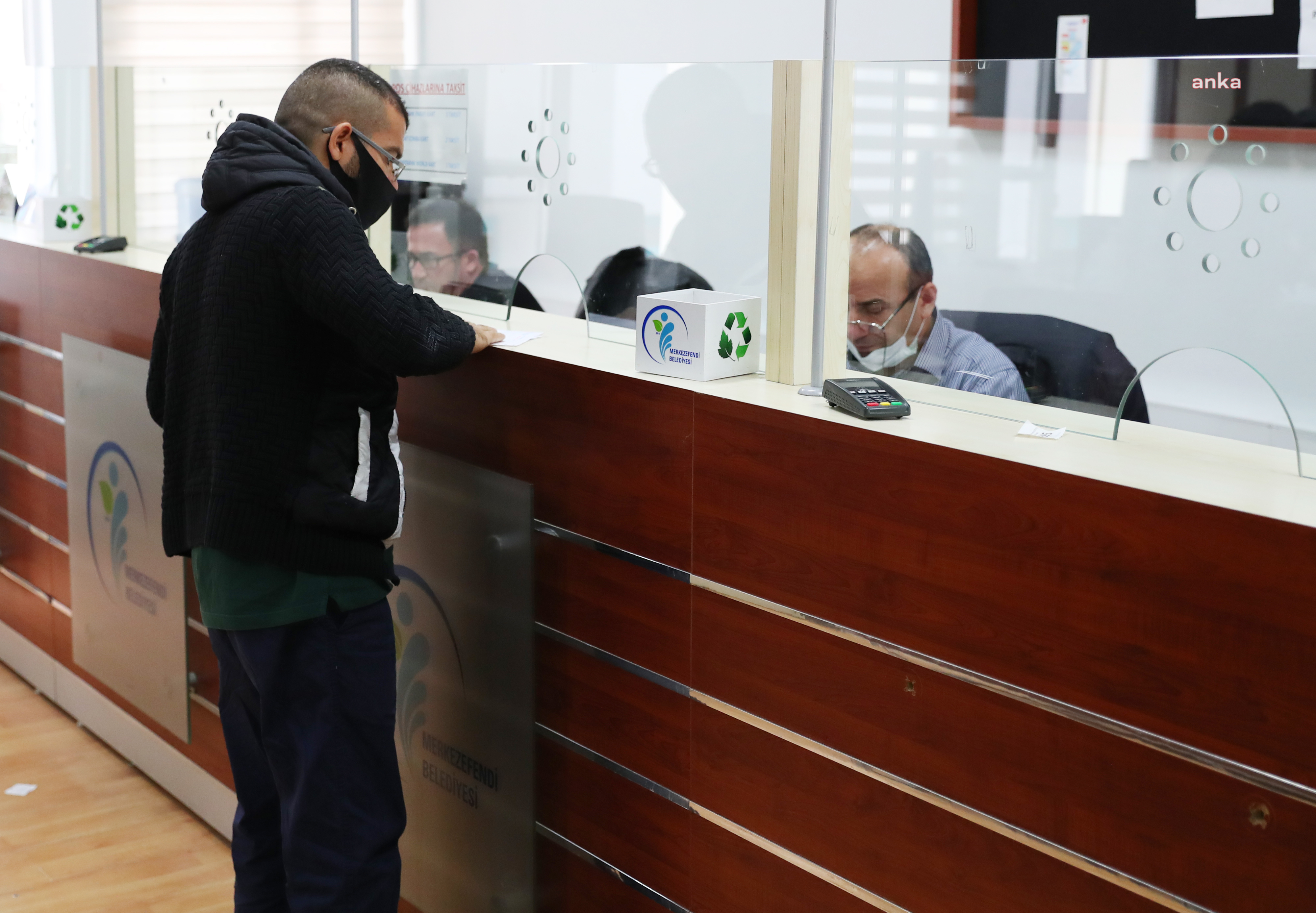MERKEZEFENDİ BELEDİYESİ’NDE VEZNELER SAAT 23.00’E KADAR AÇIK