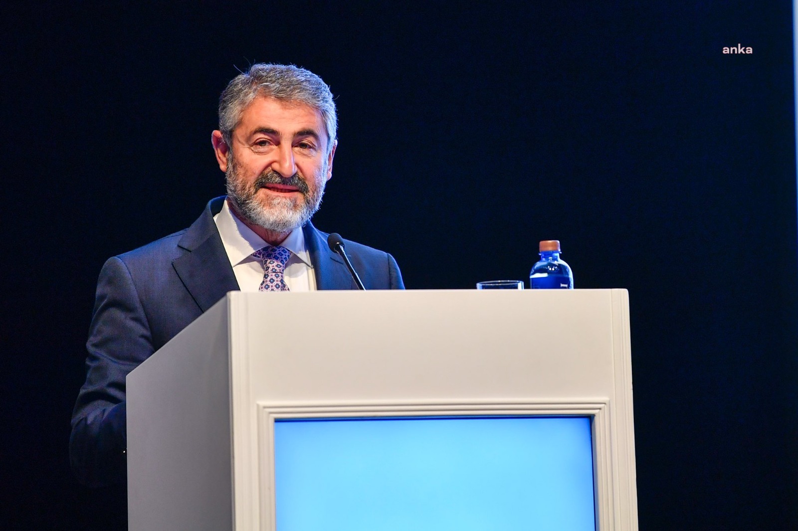 BAKAN NEBATİ’NİN ATANMASINA EKONOMİSTLERDEN İLK TEPKİ: "LİYAKAT DEĞİL BİAT KÜLTÜRÜ ÖNE ÇIKIYOR”
