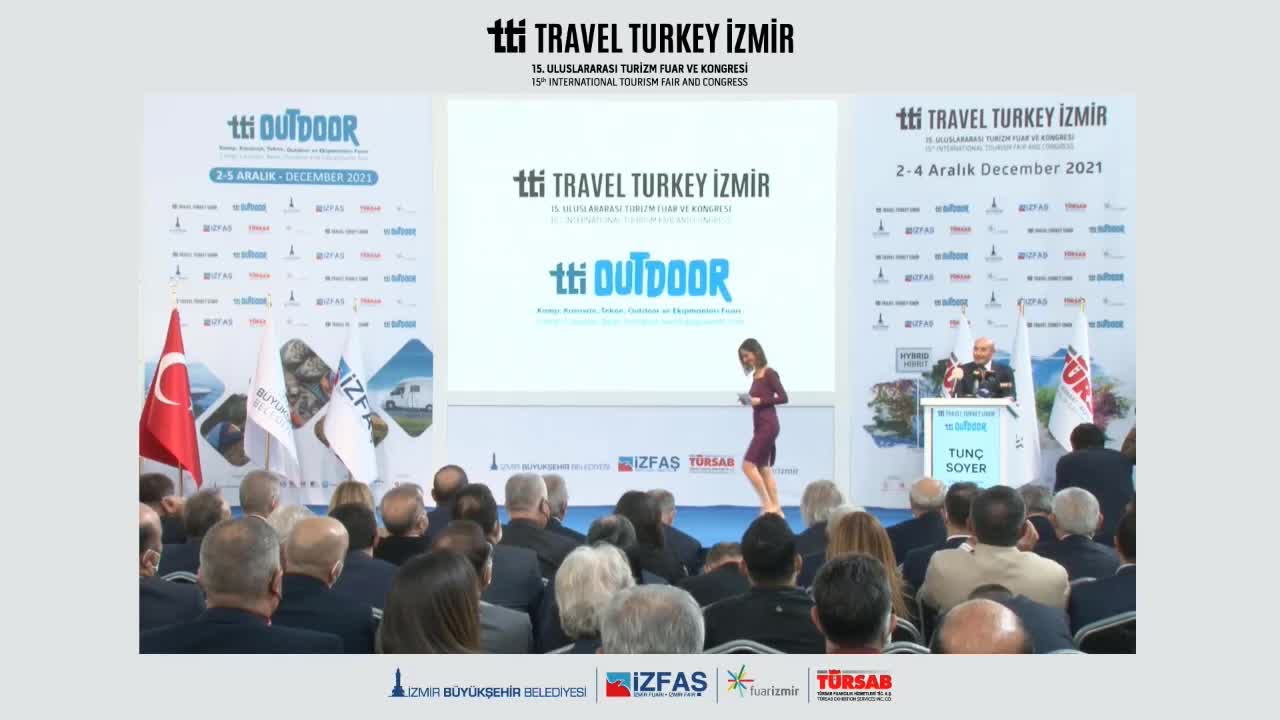 TRAVEL TURKEY İZMİR TURİZM FUARI KAPILARINI AÇTI. TUNÇ SOYER: "DÜNYADAN PAYIMIZI ALMAK İÇİN KARARLIYIZ"