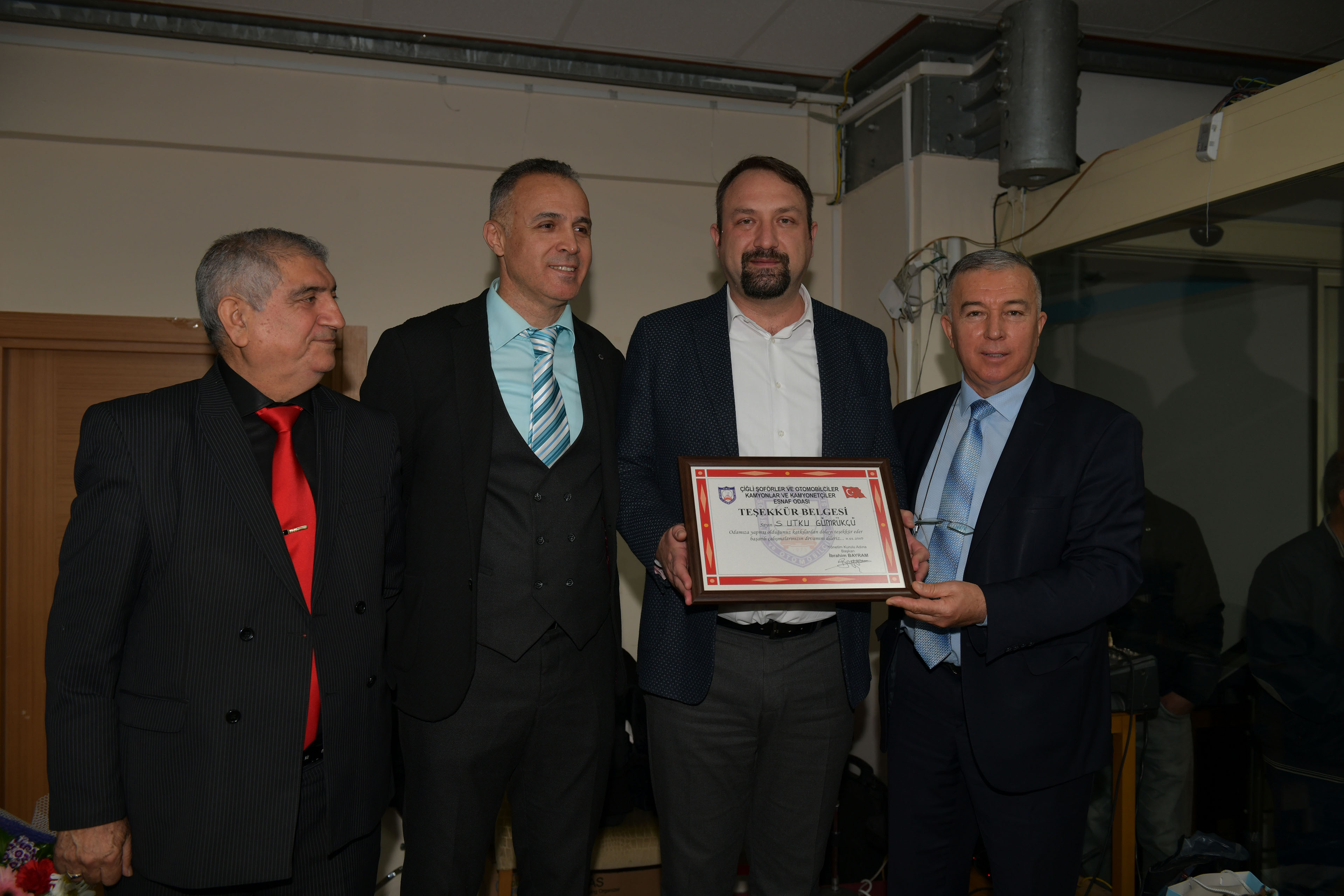 ÇİĞLİ BELEDİYESİ'NDEN BÜYÜK ESNAF BULUŞMASI