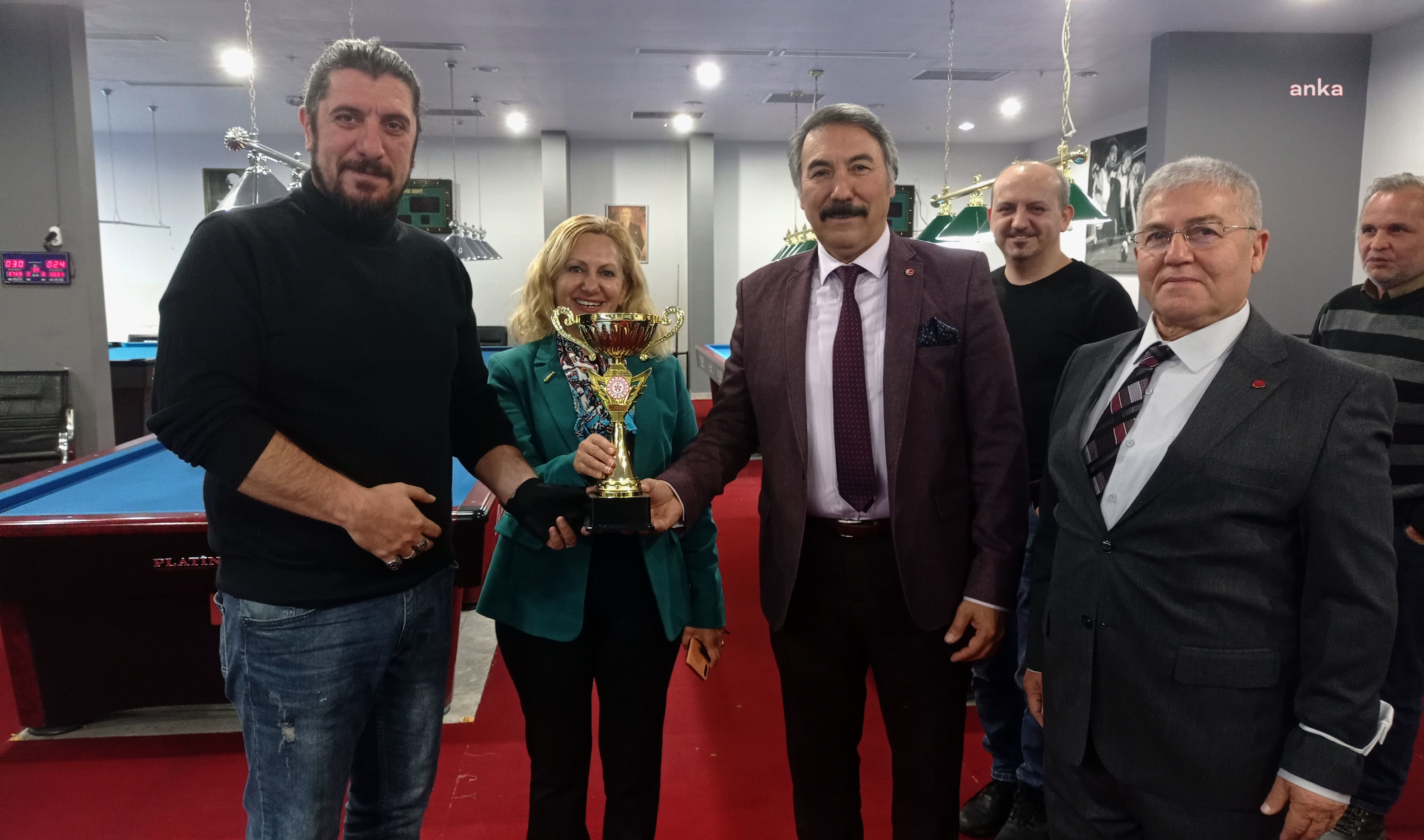 MURATPAŞA'DA BİLARDO TURNUVASI DÜZENLENDİ