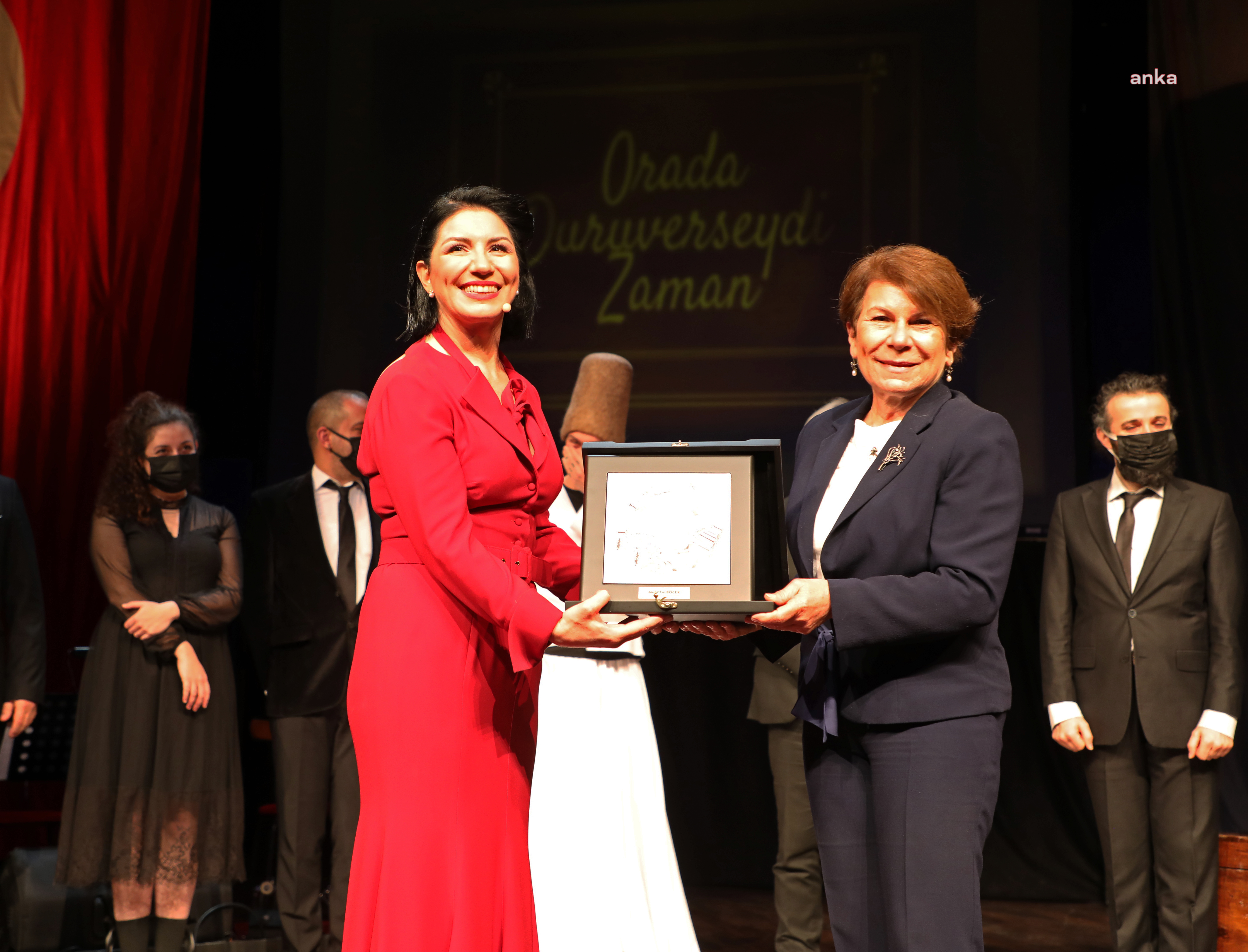 "ORADA DURUVERSEYDİ ZAMAN" ETKİNLİĞİ, ANTALYALILARLA BULUŞTU