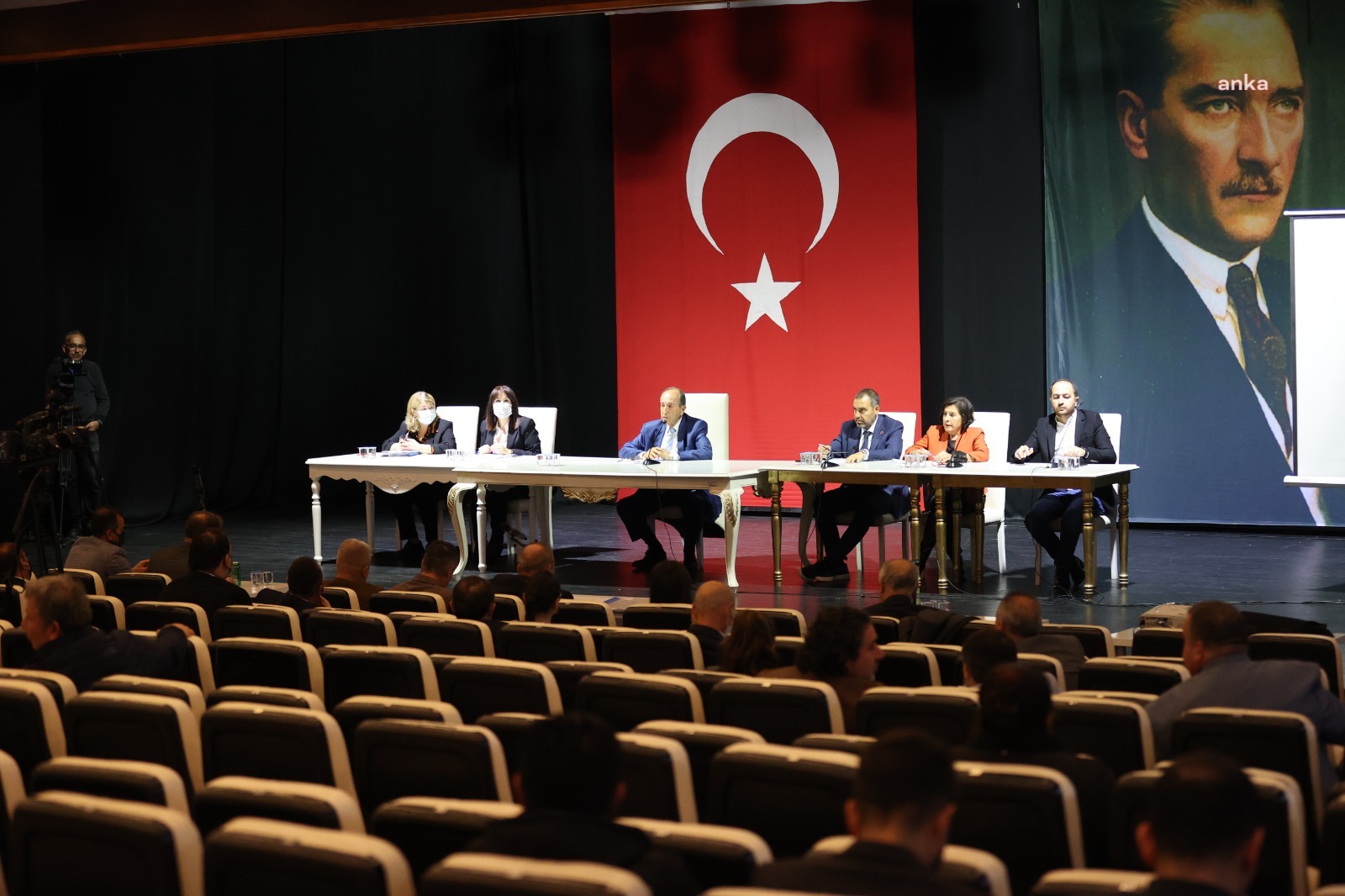 KONAK’TA KATI ATIK TOPLAMA BEDELİNE ZAM YOK