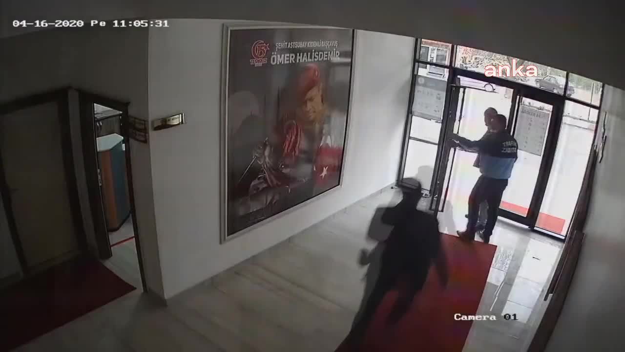 SARIYAHŞİ BELEDİYE BAŞKANI ÜNSAL’IN YURTTAŞA YUMRUK ATTIĞI ANA İLİŞKİN GÖRÜNTÜ DAVA DOSYASINA GİRDİ